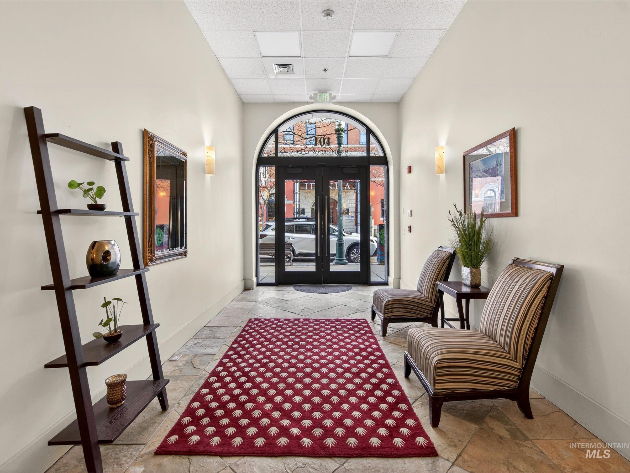 101 N 10th Street #203, Boise, Idaho 83702, 2 Bedrooms, 1 Bathroom, Residential For Sale, Price $629,000,MLS 98973009