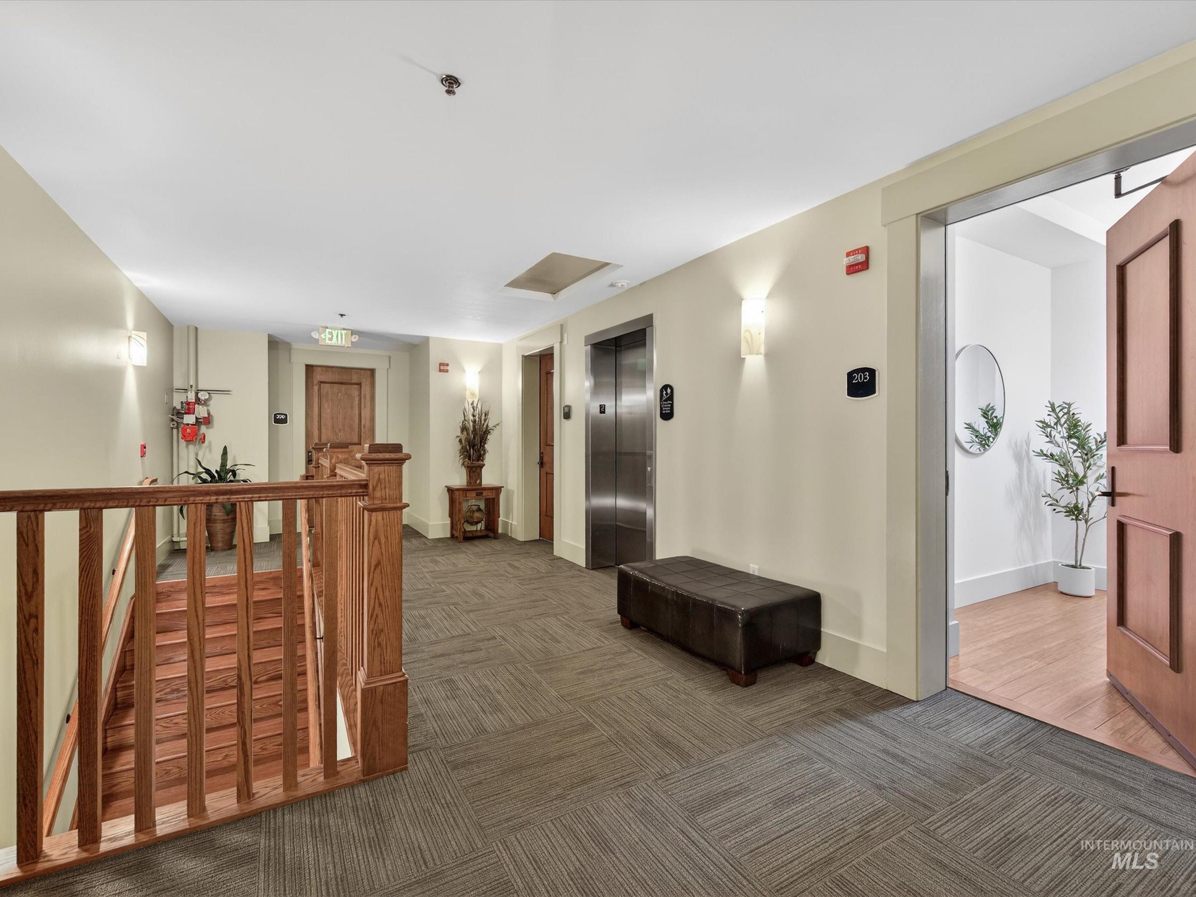 101 N 10th Street, Boise, Idaho 83702, 2 Bedrooms, 1 Bathroom, Residential For Sale, Price $629,000,MLS 98973009