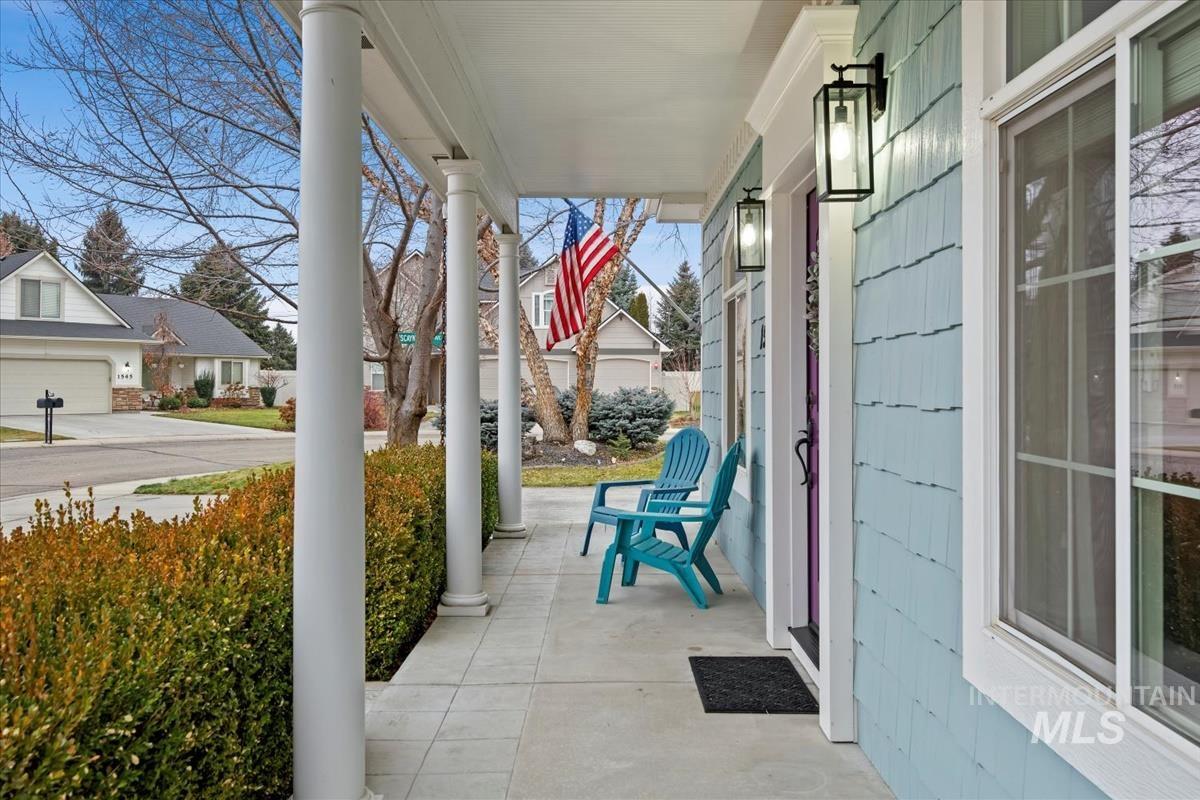 1512 W Great Basin Dr., Meridian, Idaho 83646, 3 Bedrooms, 2 Bathrooms, Residential For Sale, Price $483,000,MLS 98973011