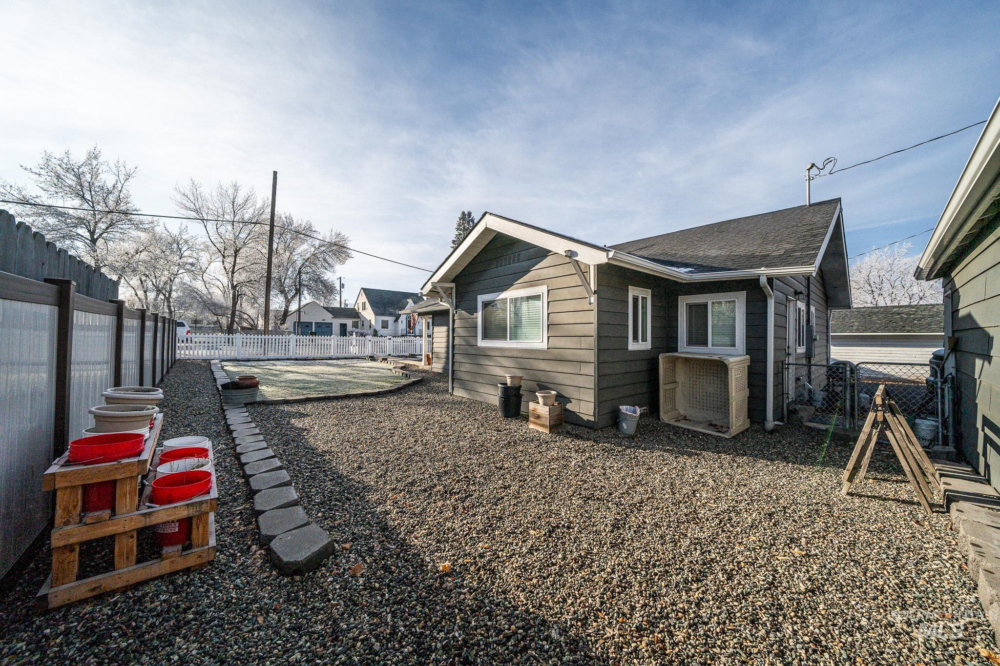 409 W South Street, Grangeville, Idaho 83530, 3 Bedrooms, 2 Bathrooms, Residential For Sale, Price $239,000,MLS 98973012