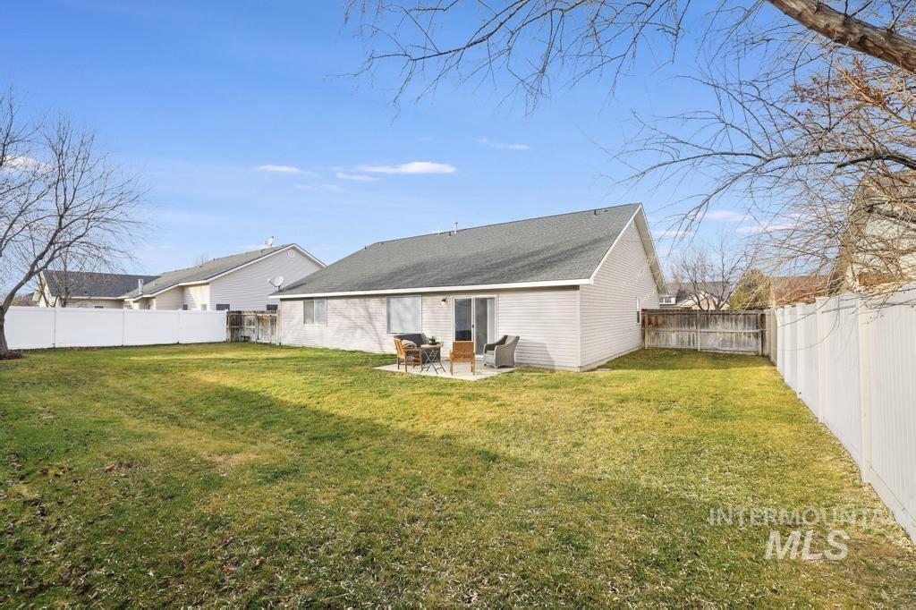 2308 Eastwood Road, Twin Falls, Idaho 83301, 3 Bedrooms, 2 Bathrooms, Residential For Sale, Price $399,900,MLS 98973014