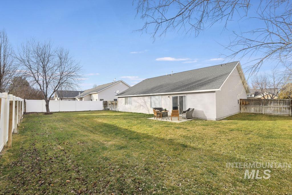 2308 Eastwood Road, Twin Falls, Idaho 83301, 3 Bedrooms, 2 Bathrooms, Residential For Sale, Price $399,900,MLS 98973014