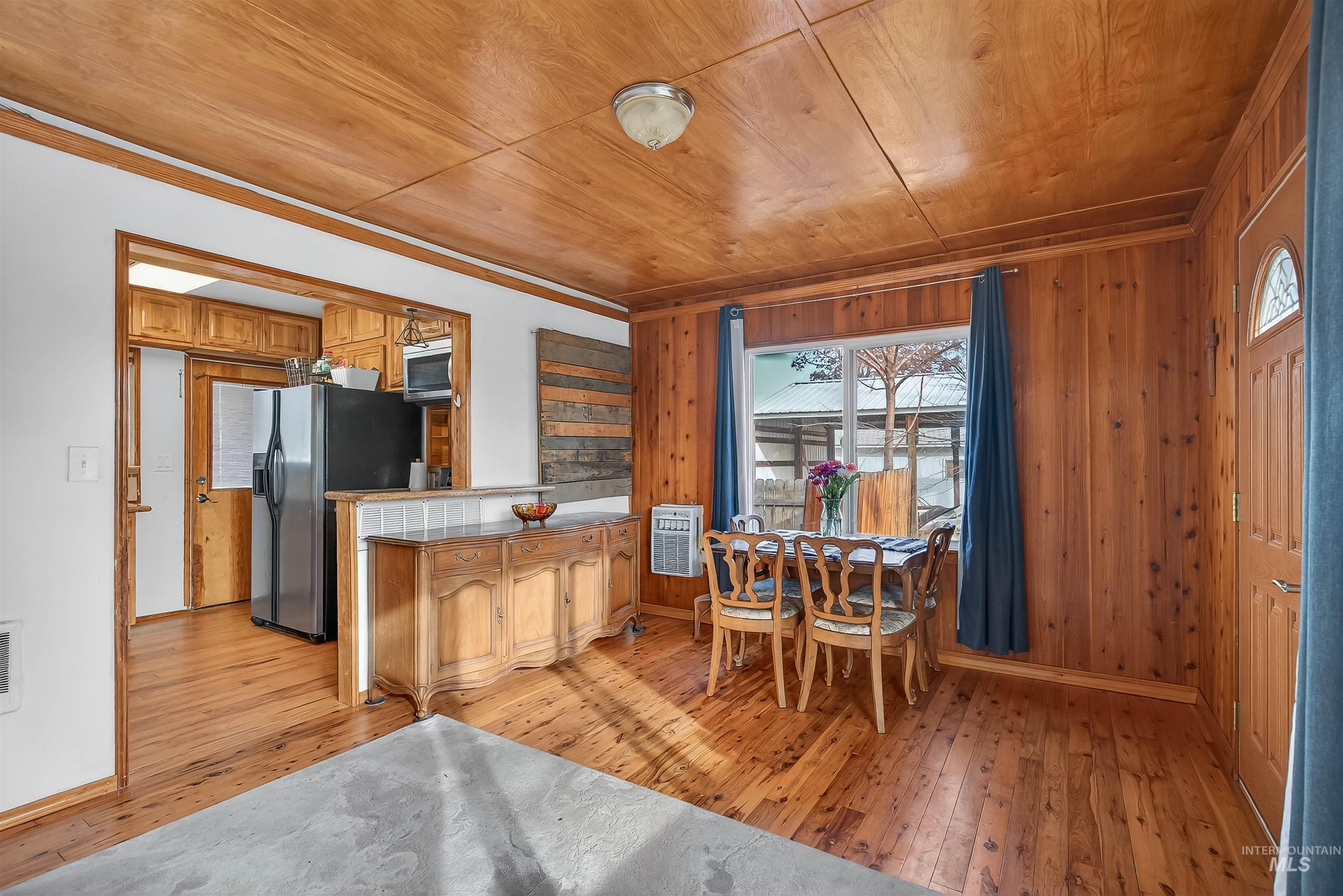 912 Elm Street, Clarkston, Washington 99403, 3 Bedrooms, 2 Bathrooms, Residential For Sale, Price $285,000,MLS 98973016