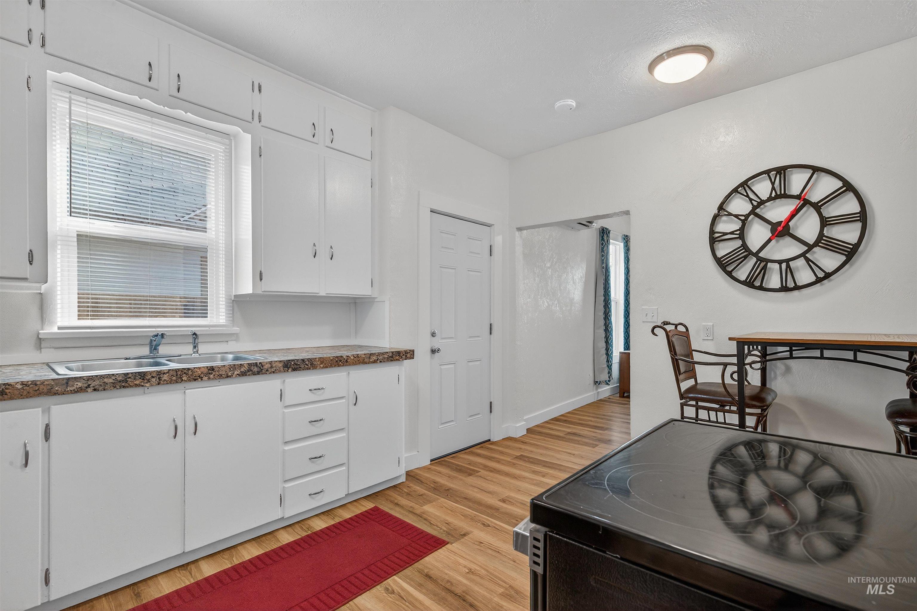 321 2nd Ave, Lewiston, Idaho 83501, 1 Bedroom, 1 Bathroom, Residential Income For Sale, Price $299,000,MLS 98973017