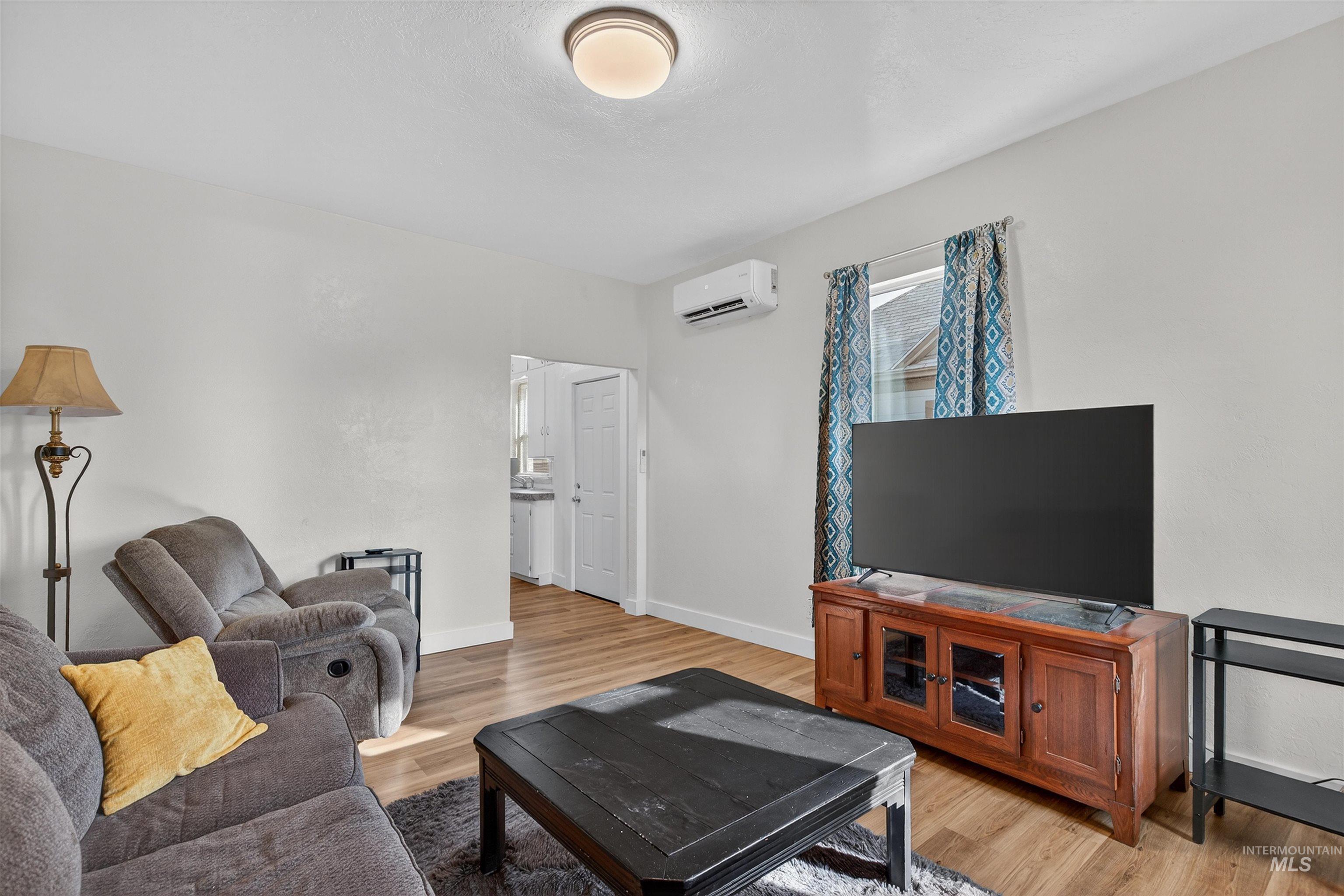 321 2nd Ave, Lewiston, Idaho 83501, 1 Bedroom, 1 Bathroom, Residential Income For Sale, Price $299,000,MLS 98973017