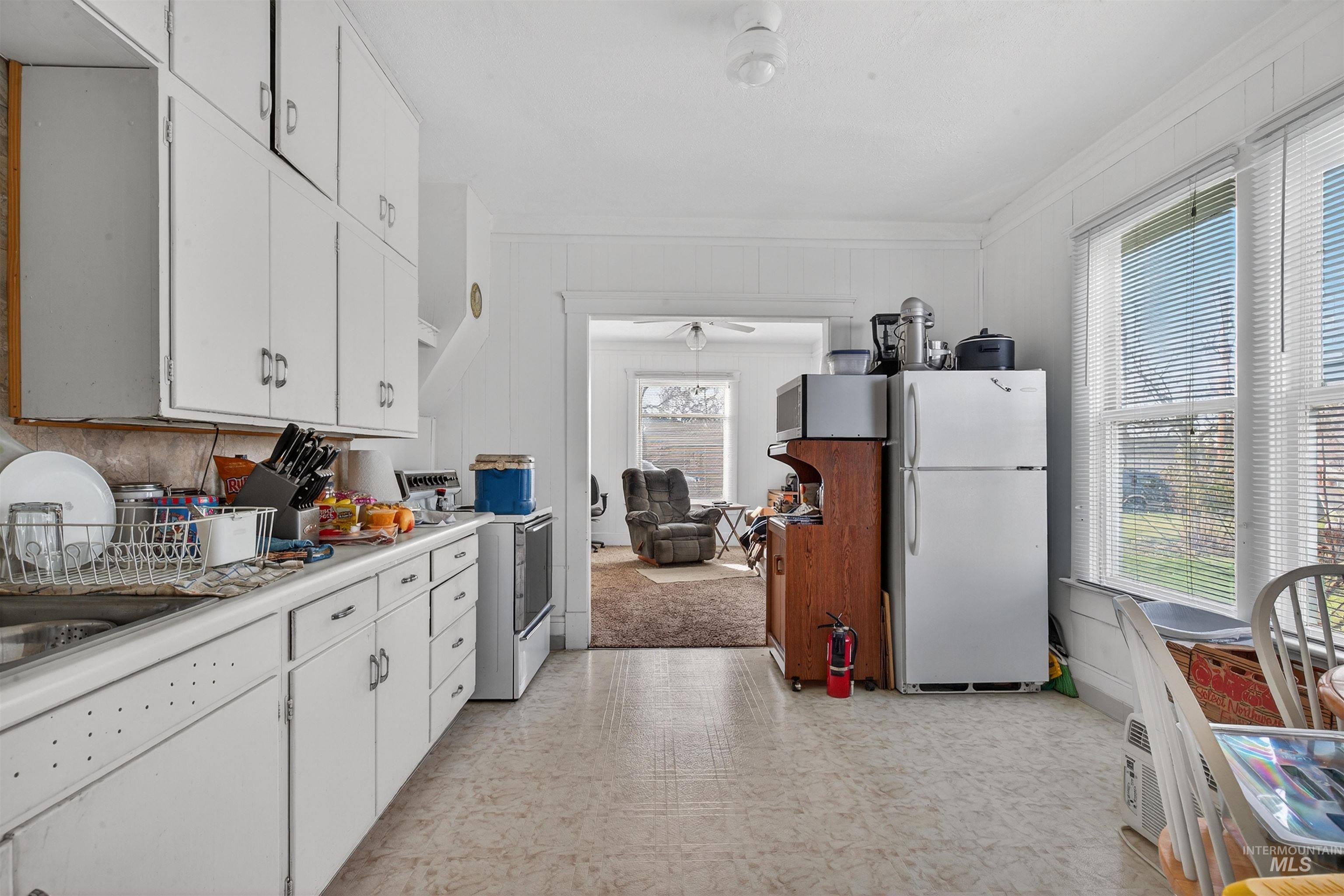 321 2nd Ave, Lewiston, Idaho 83501, 1 Bedroom, 1 Bathroom, Residential Income For Sale, Price $299,000,MLS 98973017