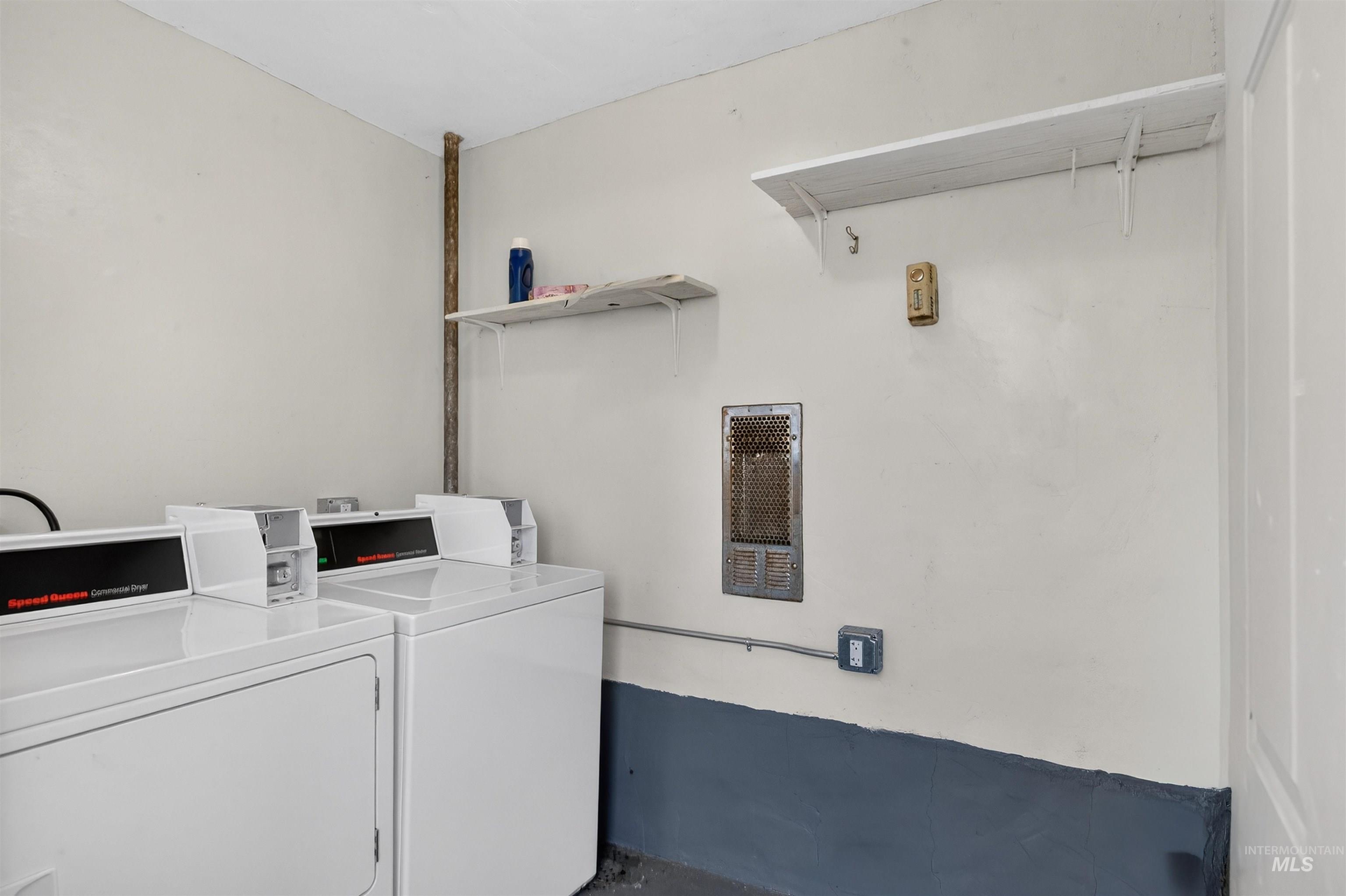 321 2nd Ave, Lewiston, Idaho 83501, 1 Bedroom, 1 Bathroom, Residential Income For Sale, Price $299,000,MLS 98973017