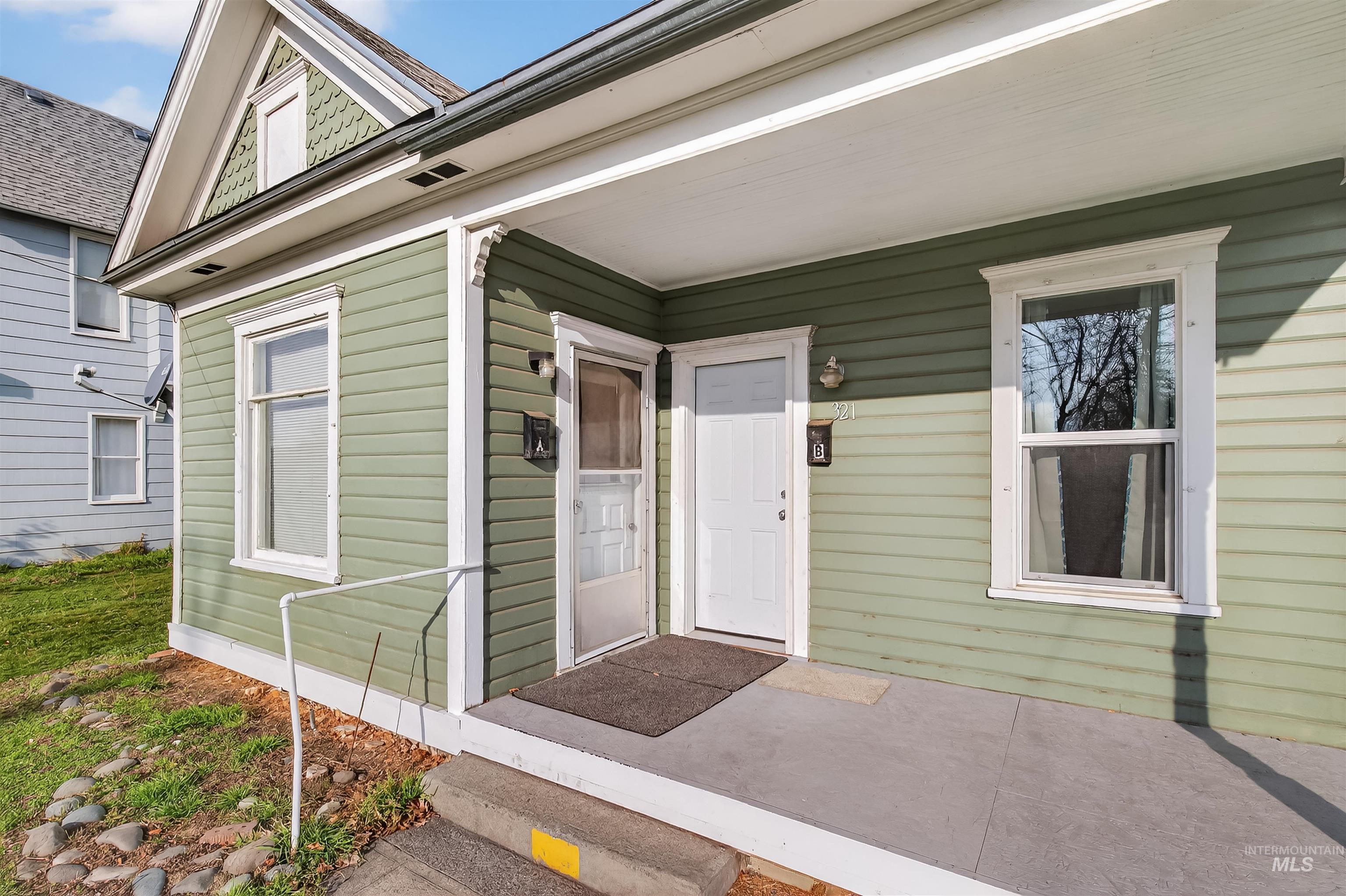 321 2nd Ave, Lewiston, Idaho 83501, 1 Bedroom, 1 Bathroom, Residential Income For Sale, Price $299,000,MLS 98973017