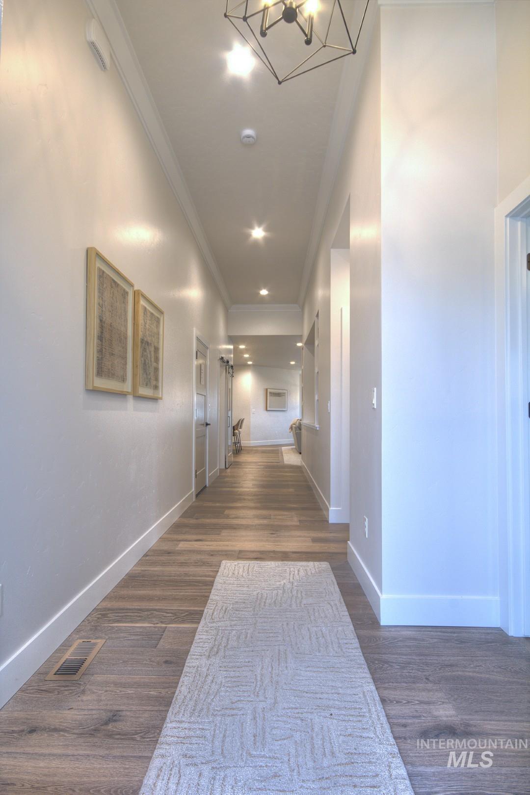 1561 N Parkshire Way, Meridian, Idaho 83642, 3 Bedrooms, 2 Bathrooms, Residential For Sale, Price $579,700,MLS 98973023