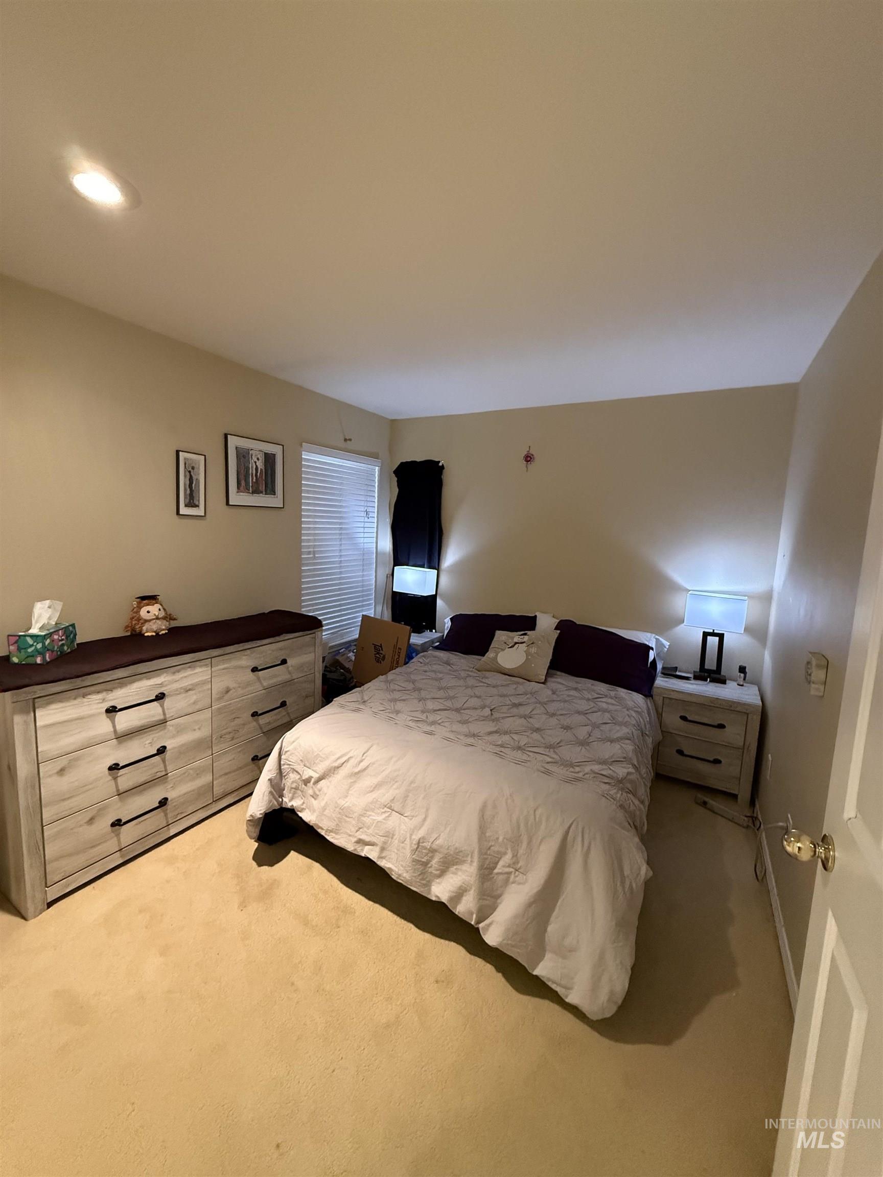 6171 N Willowdale, Garden City, Idaho 83714, 3 Bedrooms, 2 Bathrooms, Residential For Sale, Price $450,000,MLS 98973024