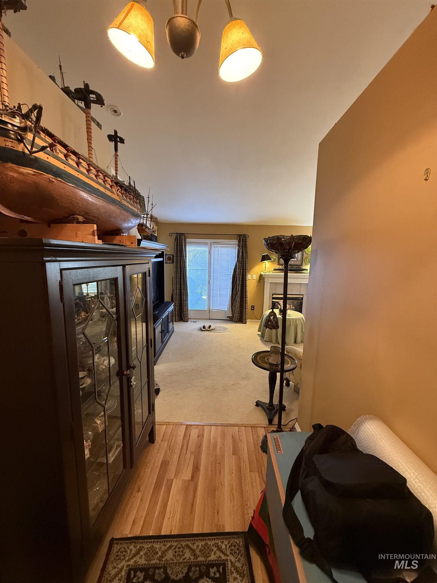 6171 N Willowdale, Garden City, Idaho 83714, 3 Bedrooms, 2 Bathrooms, Residential For Sale, Price $450,000,MLS 98973024