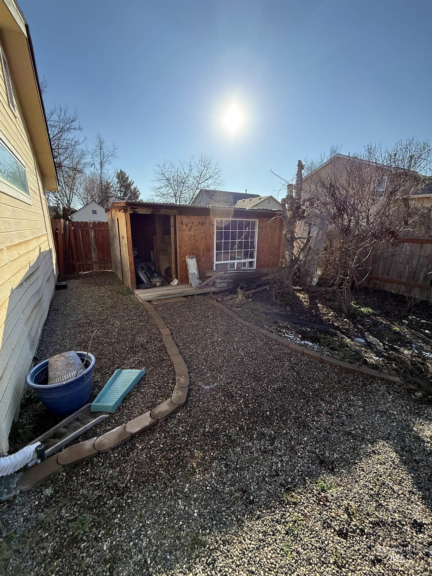 6171 N Willowdale, Garden City, Idaho 83714, 3 Bedrooms, 2 Bathrooms, Residential For Sale, Price $450,000,MLS 98973024