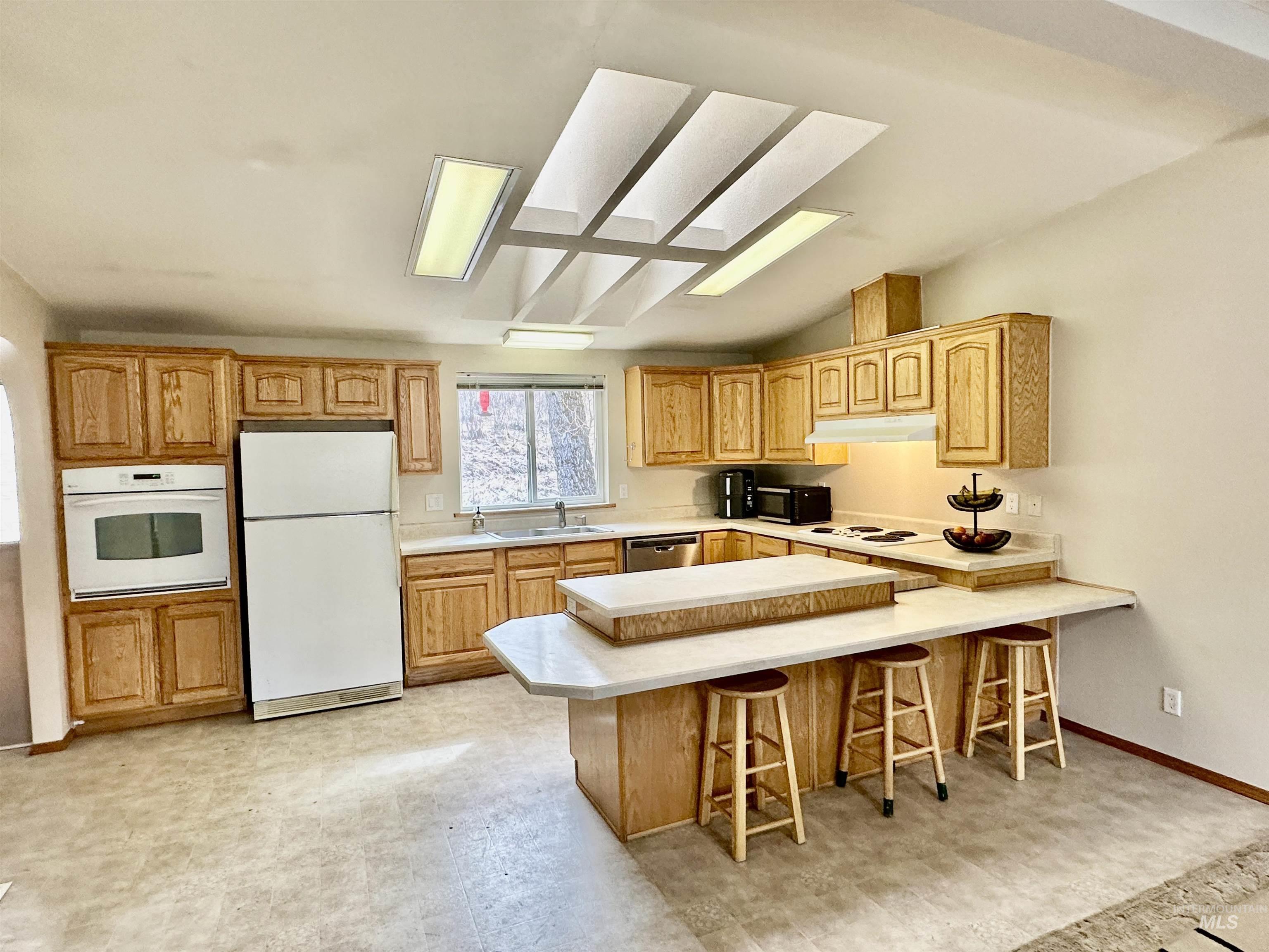 1089 Wallen Road, Moscow, Idaho 83843, 3 Bedrooms, 2 Bathrooms, Residential For Sale, Price $459,000,MLS 98973026