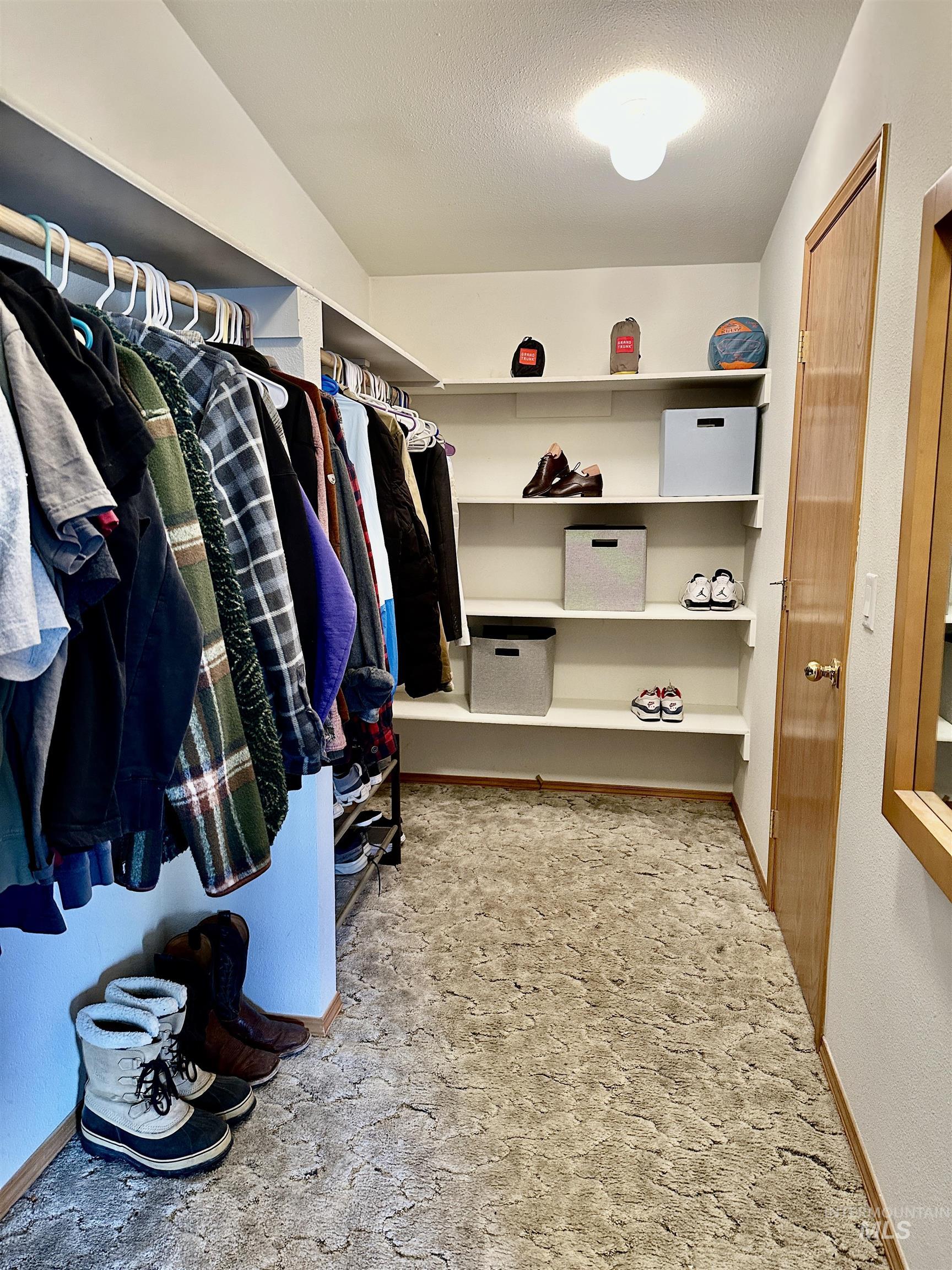 1089 Wallen Road, Moscow, Idaho 83843, 3 Bedrooms, 2 Bathrooms, Residential For Sale, Price $459,000,MLS 98973026