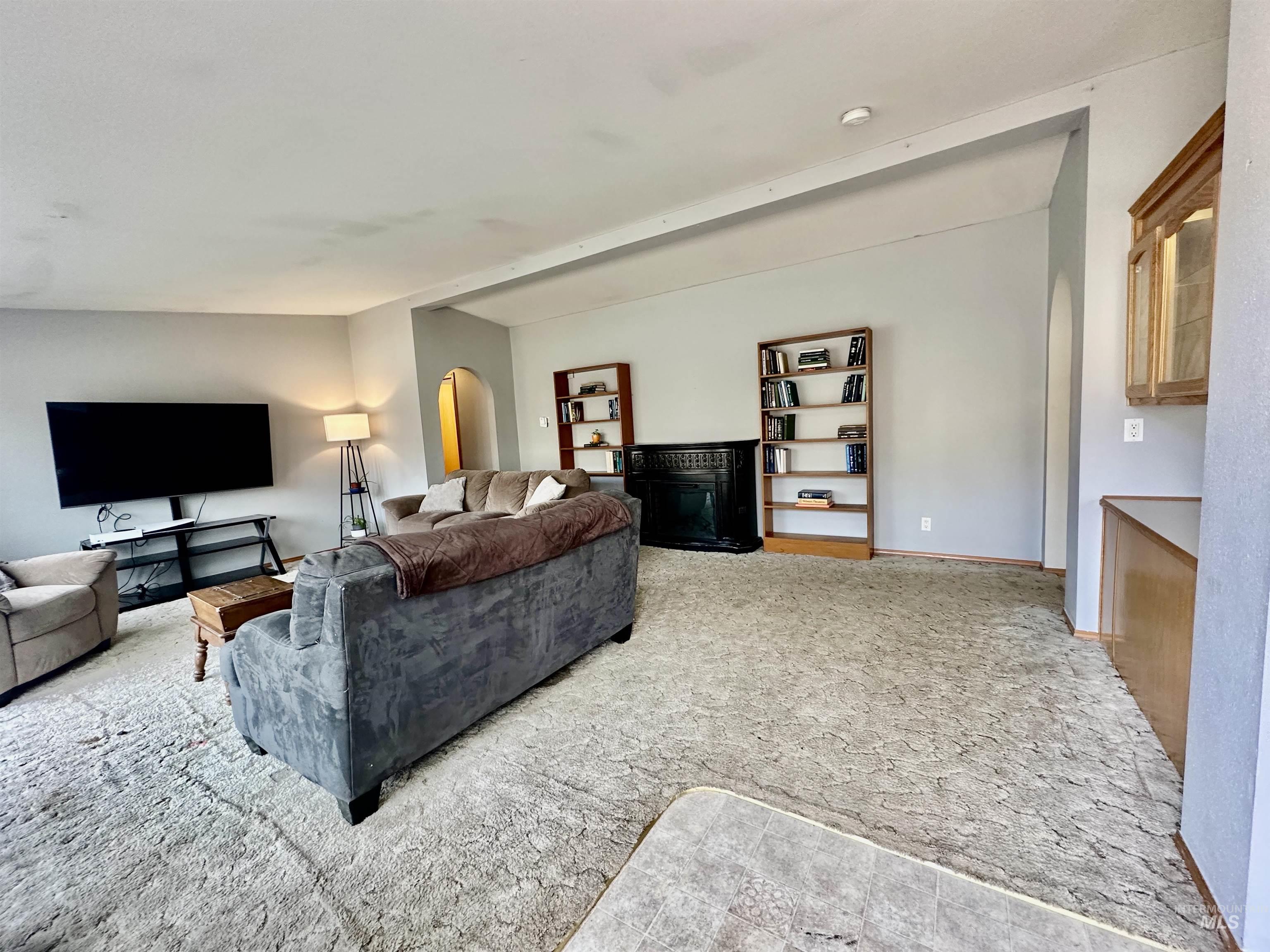 1089 Wallen Road, Moscow, Idaho 83843, 3 Bedrooms, 2 Bathrooms, Residential For Sale, Price $459,000,MLS 98973026