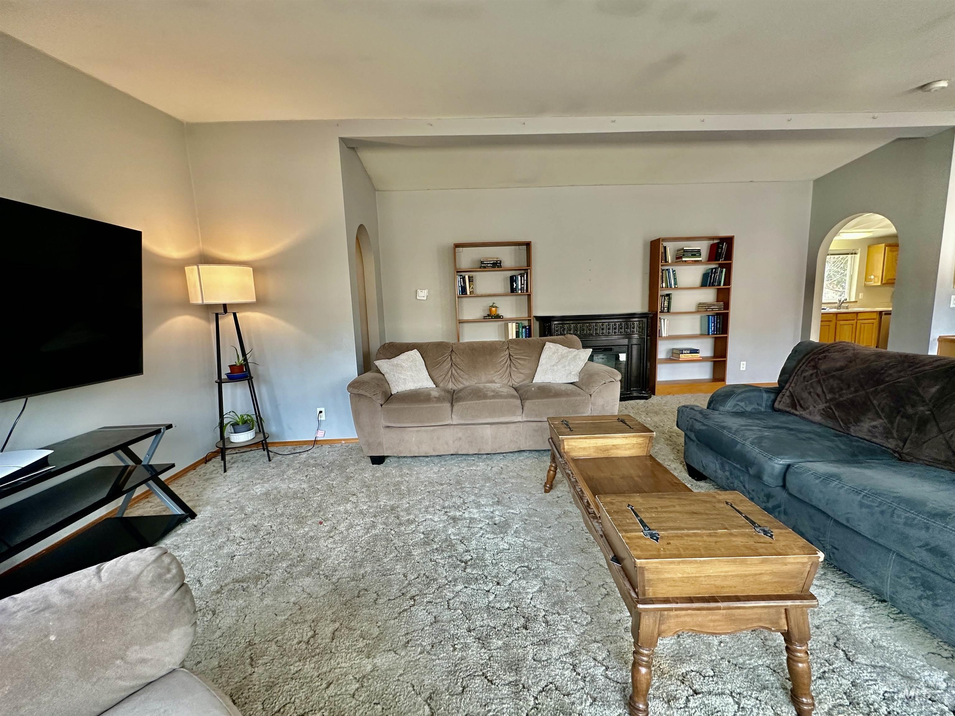 1089 Wallen Road, Moscow, Idaho 83843, 3 Bedrooms, 2 Bathrooms, Residential For Sale, Price $459,000,MLS 98973026