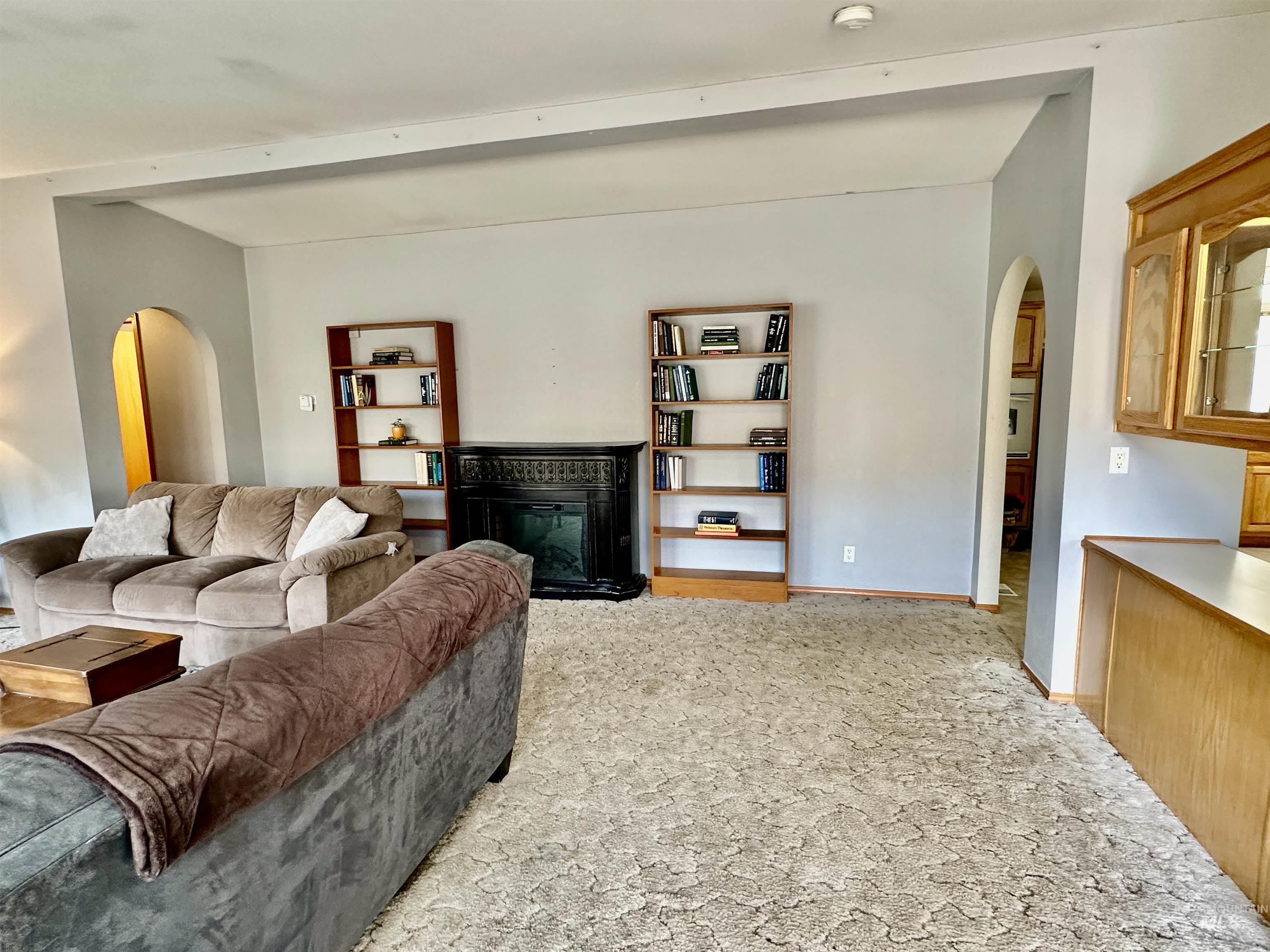 1089 Wallen Road, Moscow, Idaho 83843, 3 Bedrooms, 2 Bathrooms, Residential For Sale, Price $459,000,MLS 98973026