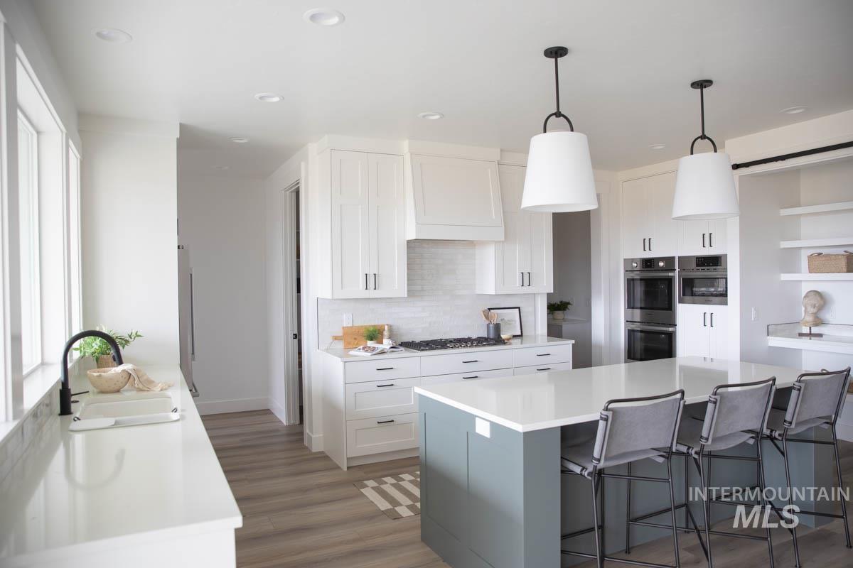 2545 E Cavern Way, Meridian, Idaho 83642, 4 Bedrooms, 3.5 Bathrooms, Residential For Sale, Price $899,900,MLS 98973028