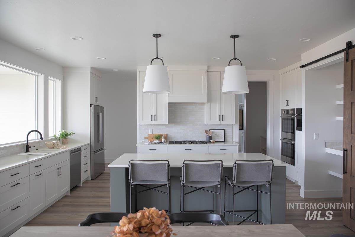 2545 E Cavern Way, Meridian, Idaho 83642, 4 Bedrooms, 3.5 Bathrooms, Residential For Sale, Price $899,900,MLS 98973028