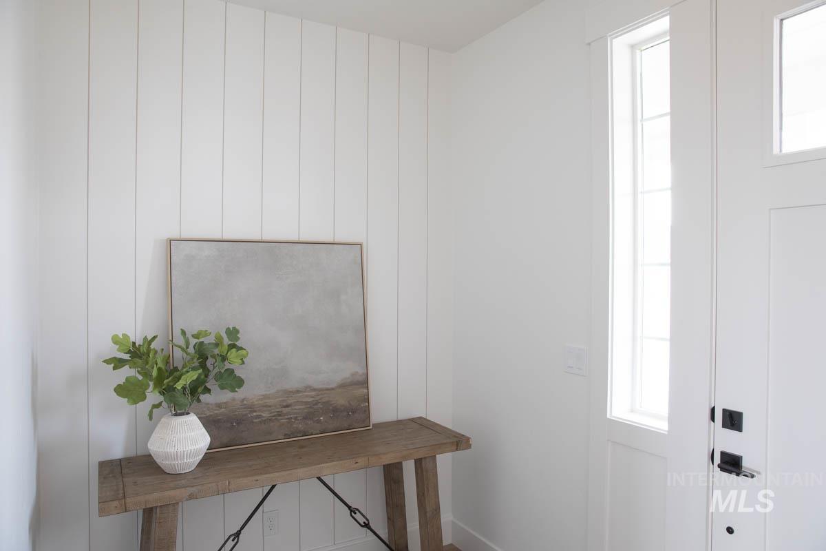 2545 E Cavern Way, Meridian, Idaho 83642, 4 Bedrooms, 3.5 Bathrooms, Residential For Sale, Price $899,900,MLS 98973028