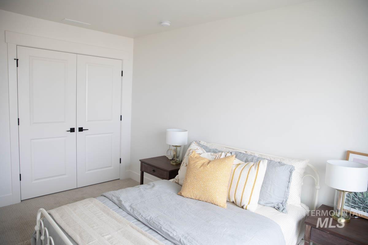 2545 E Cavern Way, Meridian, Idaho 83642, 4 Bedrooms, 3.5 Bathrooms, Residential For Sale, Price $899,900,MLS 98973028