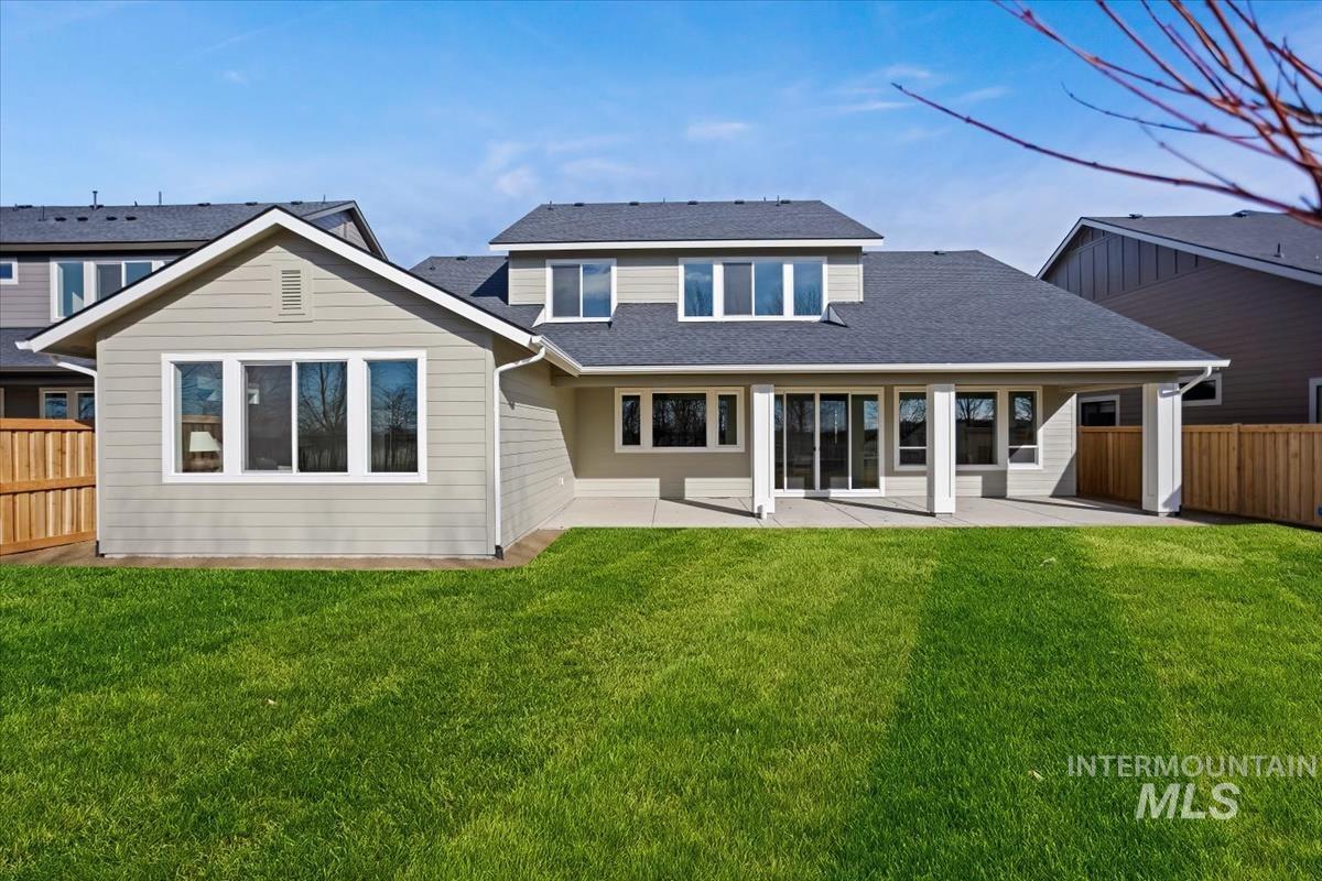 2545 E Cavern Dr., Meridian, Idaho 83642, 4 Bedrooms, 3.5 Bathrooms, Residential For Sale, Price $899,900,MLS 98973028