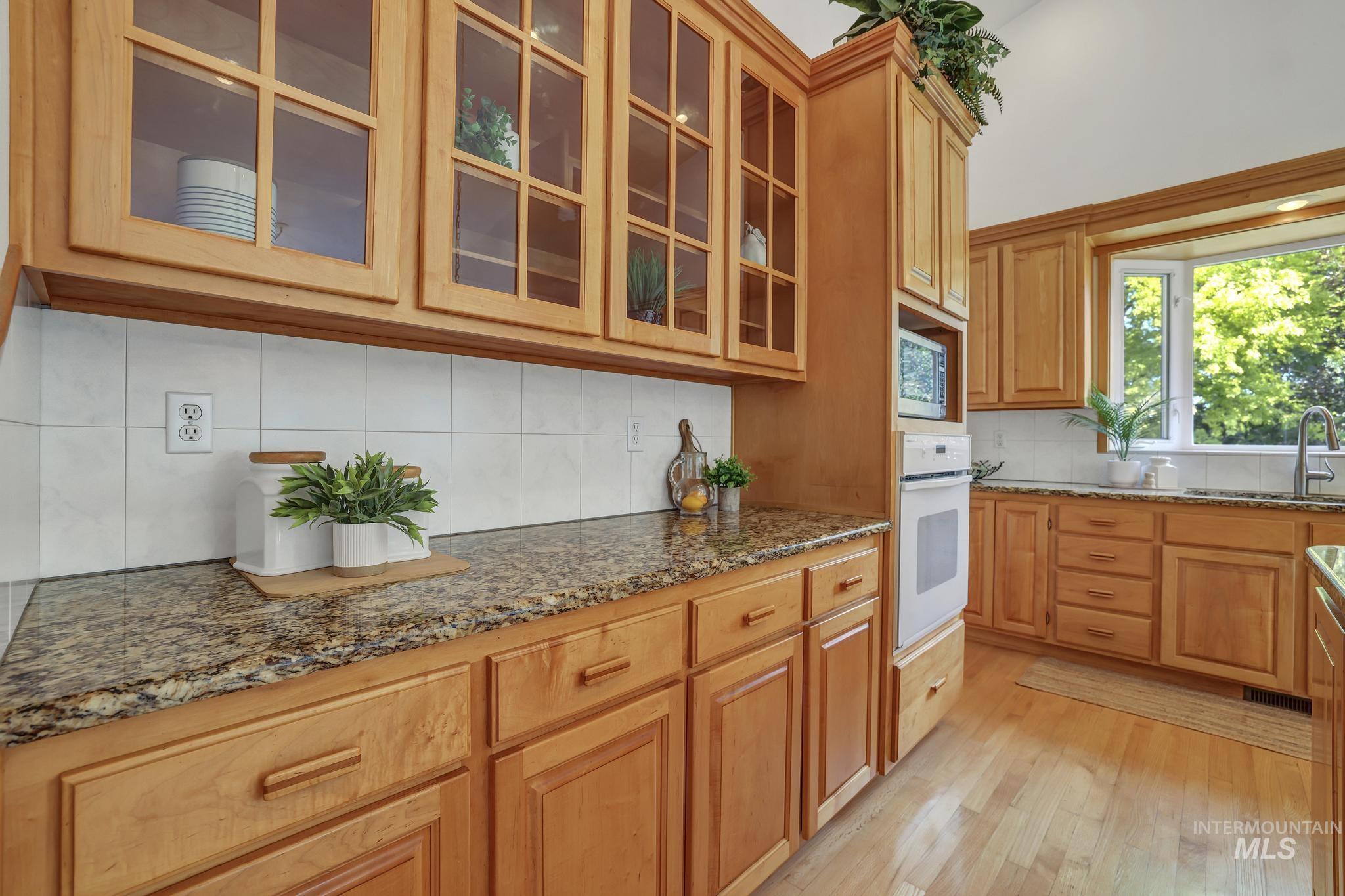 3652 Cedar Draw Lane, Filer, Idaho 83328, 5 Bedrooms, 3.5 Bathrooms, Residential For Sale, Price $1,199,000,MLS 98973034