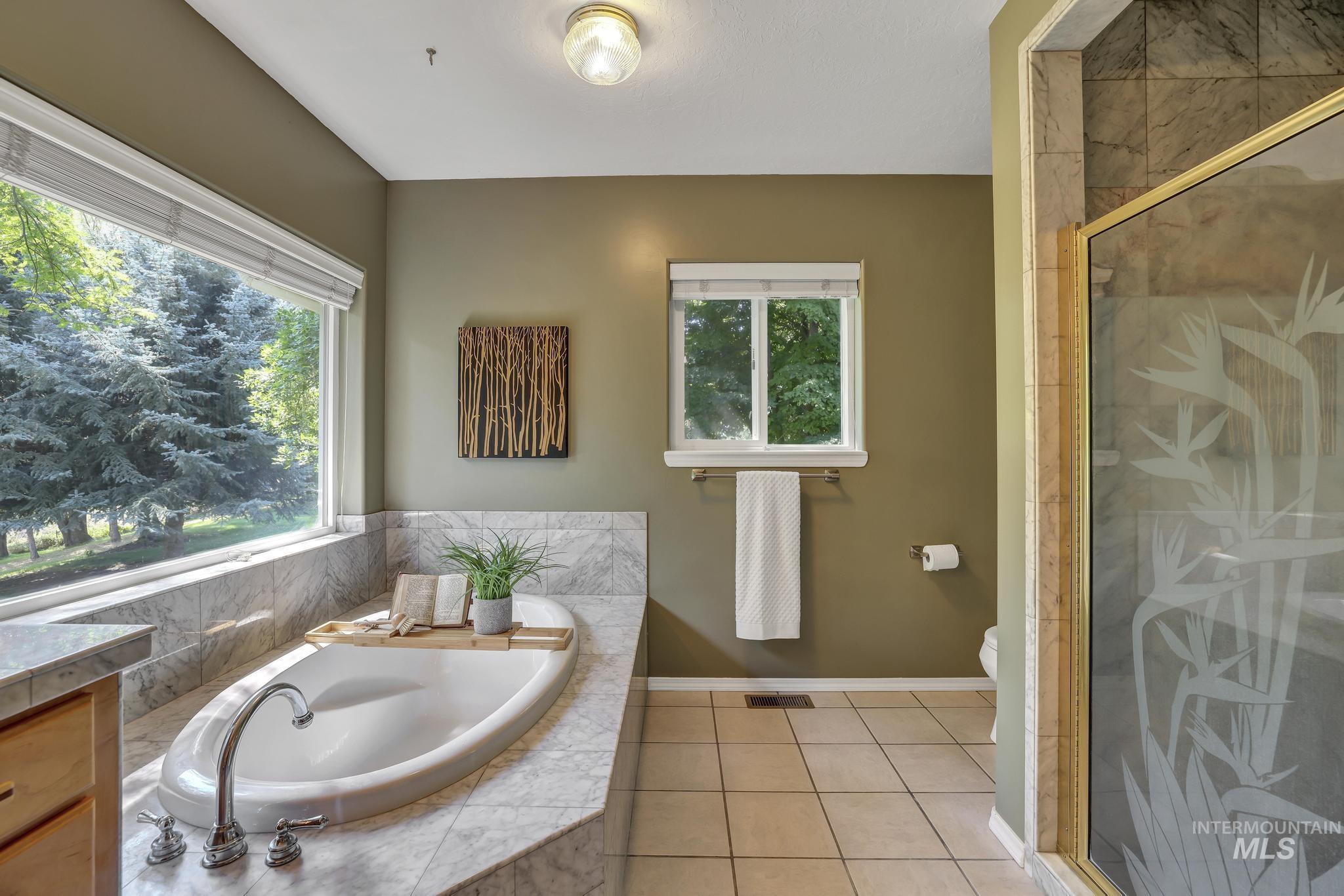 3652 Cedar Draw Lane, Filer, Idaho 83328, 5 Bedrooms, 3.5 Bathrooms, Residential For Sale, Price $1,199,000,MLS 98973034