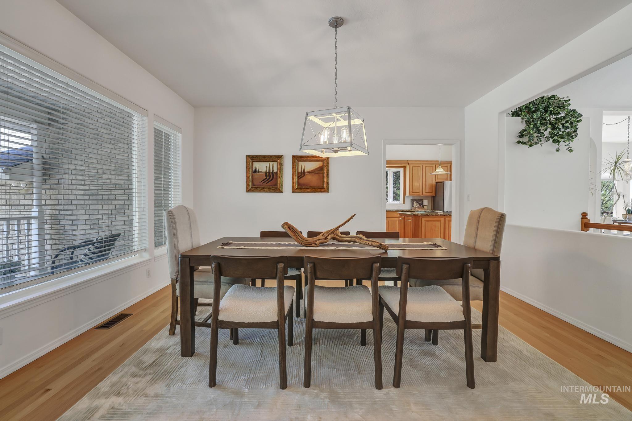 3652 Cedar Draw Lane, Filer, Idaho 83328, 5 Bedrooms, 3.5 Bathrooms, Residential For Sale, Price $1,199,000,MLS 98973034