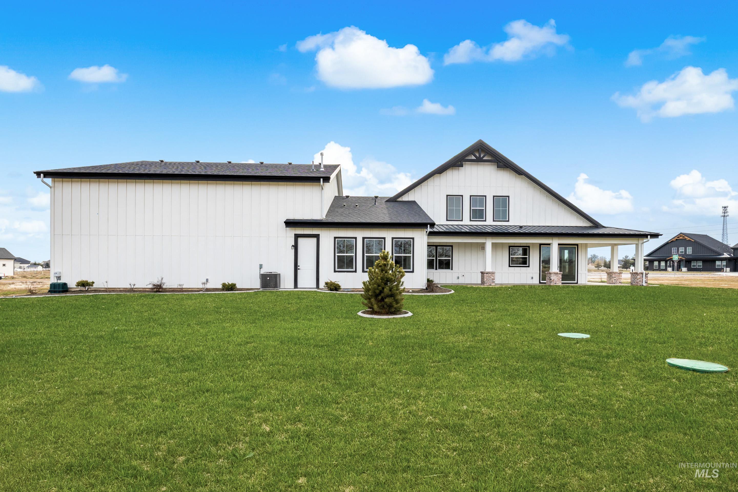 15380 Juniperwood Drive, Caldwell, Idaho 83607, 4 Bedrooms, 2.5 Bathrooms, Residential For Sale, Price $1,070,000,MLS 98973042