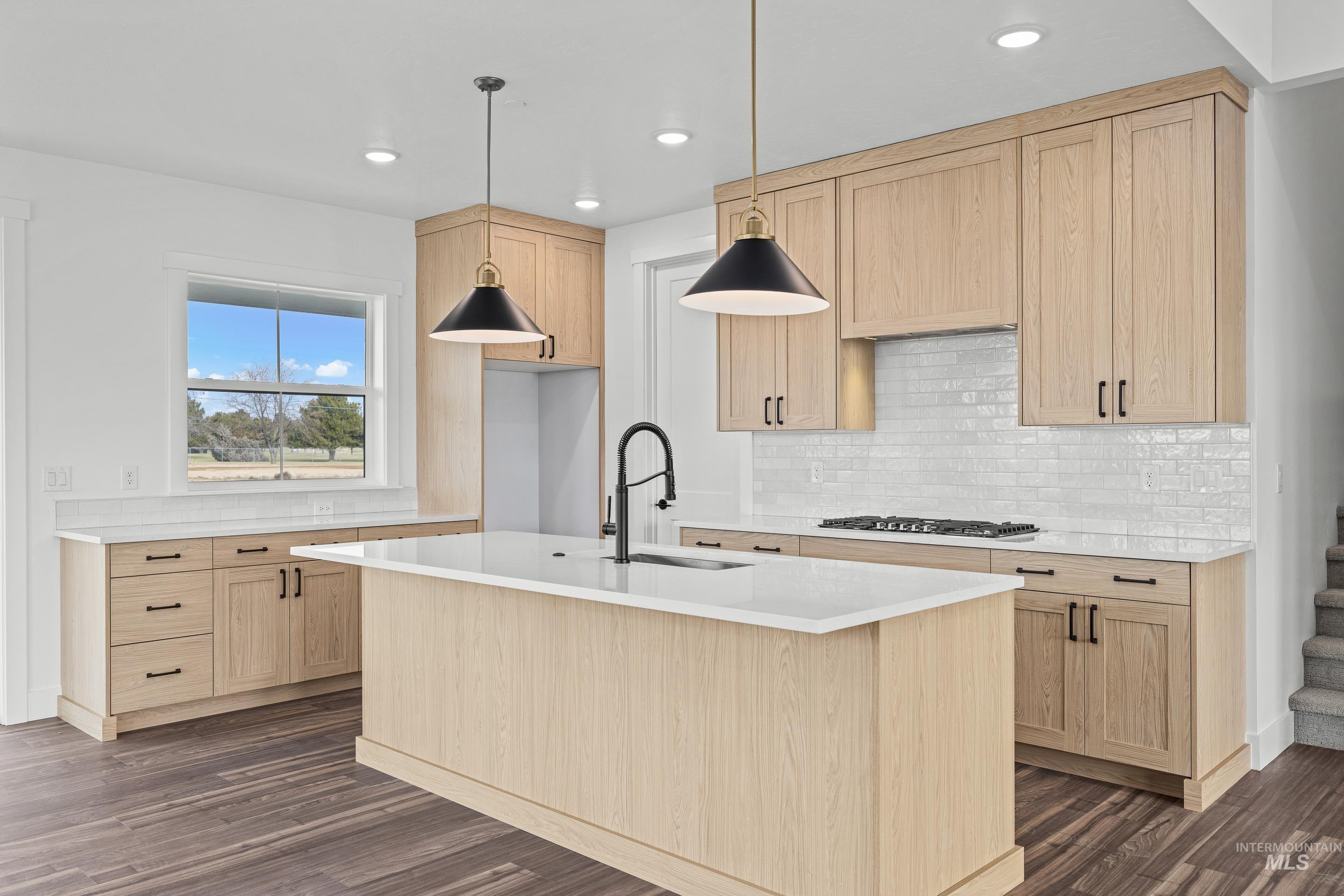 15380 Juniperwood Drive, Caldwell, Idaho 83607, 4 Bedrooms, 2.5 Bathrooms, Residential For Sale, Price $1,070,000,MLS 98973042