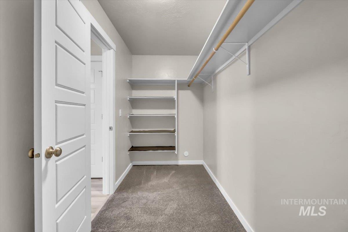 3357 S Barletta Ave., Meridian, Idaho 83642, 3 Bedrooms, 2 Bathrooms, Residential For Sale, Price $429,990,MLS 98973045