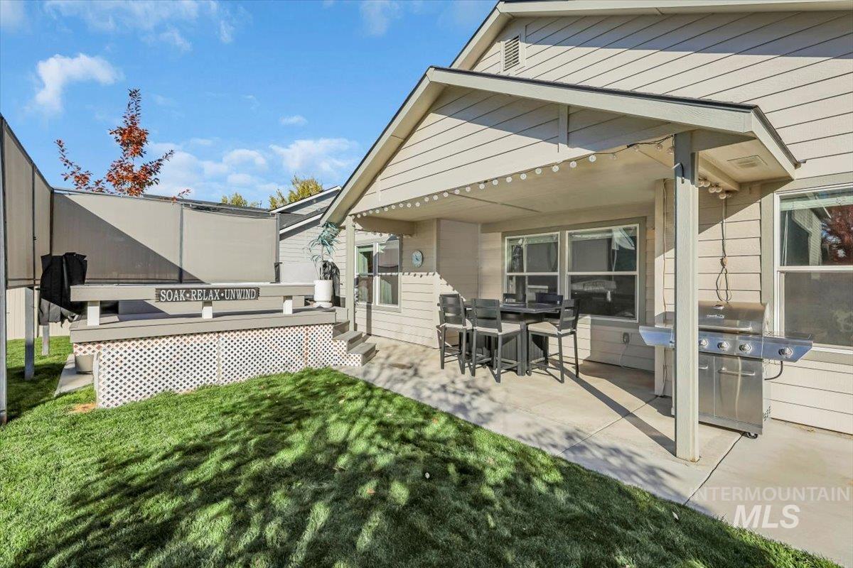 3357 S Barletta Ave., Meridian, Idaho 83642, 3 Bedrooms, 2 Bathrooms, Residential For Sale, Price $429,990,MLS 98973045