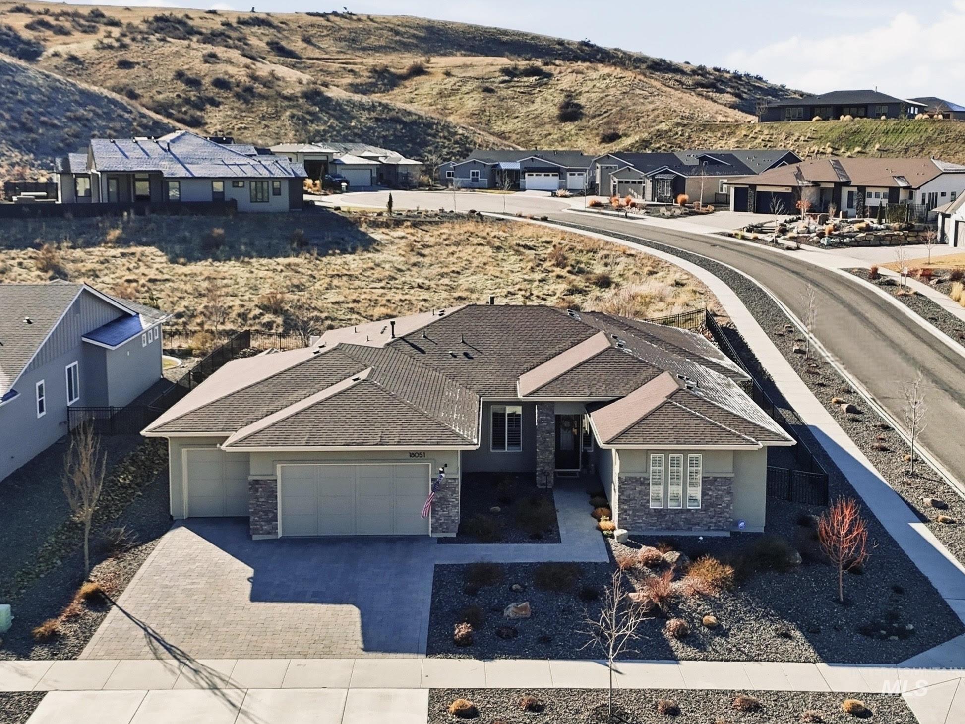 18051 N Burnt Car Pl, Boise, Idaho 83714, 3 Bedrooms, 2.5 Bathrooms, Residential For Sale, Price $910,000,MLS 98973049