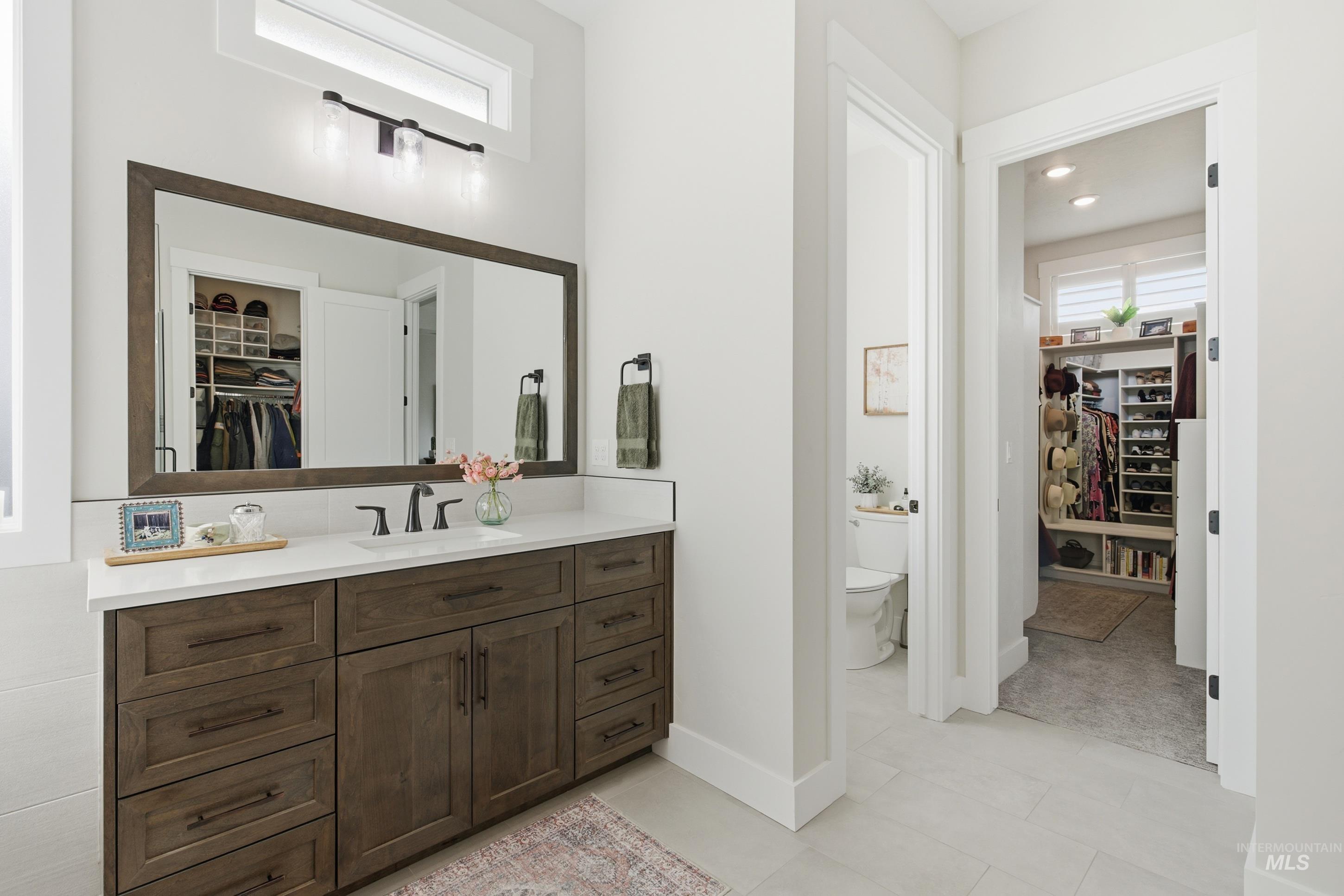 18051 N Burnt Car Pl, Boise, Idaho 83714, 3 Bedrooms, 2.5 Bathrooms, Residential For Sale, Price $910,000,MLS 98973049