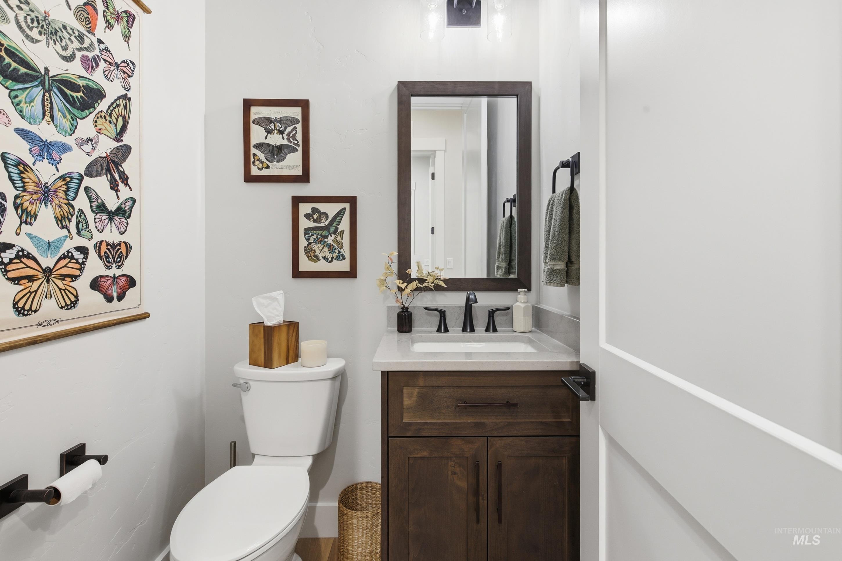 18051 N Burnt Car Pl, Boise, Idaho 83714, 3 Bedrooms, 2.5 Bathrooms, Residential For Sale, Price $910,000,MLS 98973049