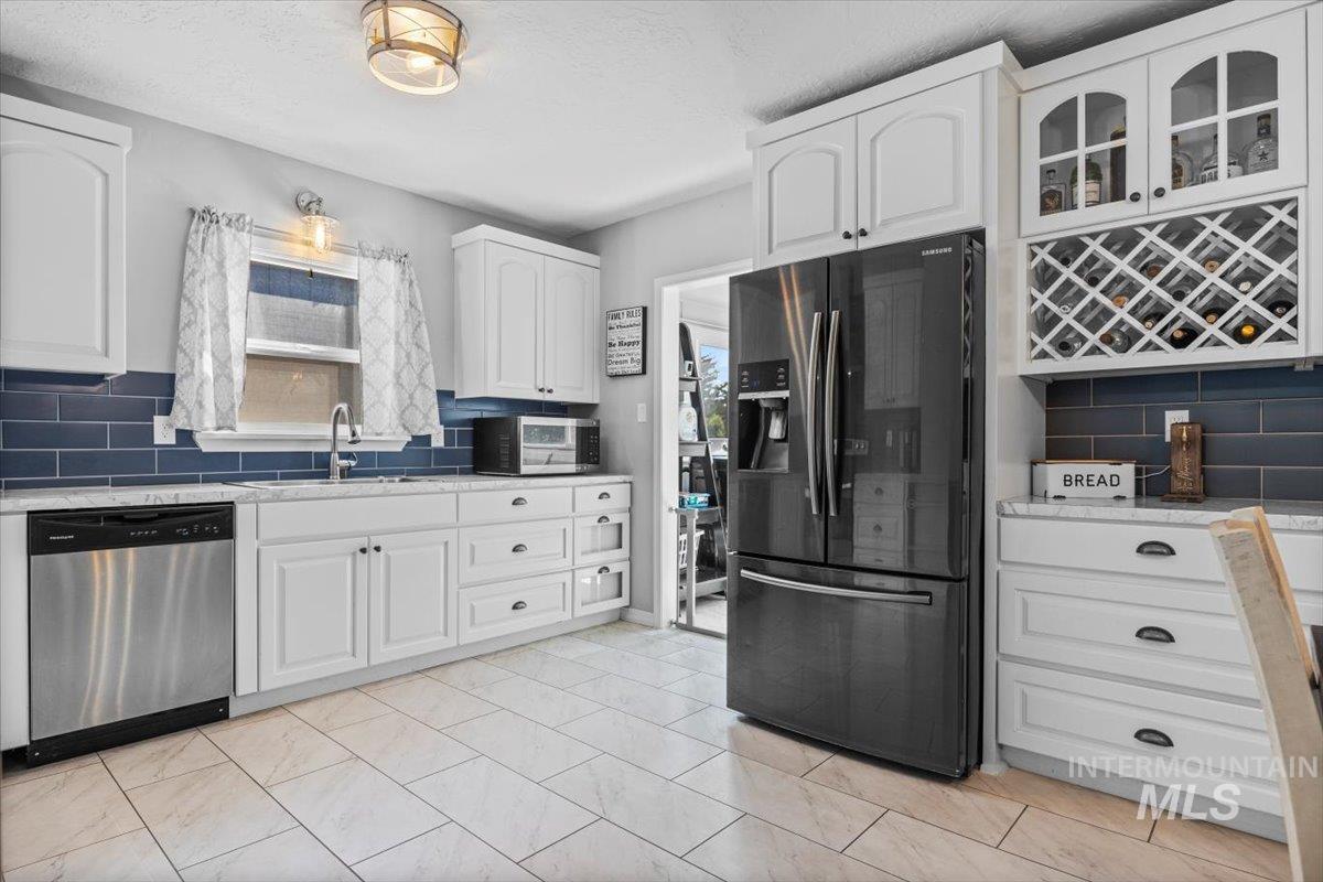 1802 S Kimball Ave, Caldwell, Idaho 83605, 4 Bedrooms, 2 Bathrooms, Residential For Sale, Price $440,000,MLS 98973050