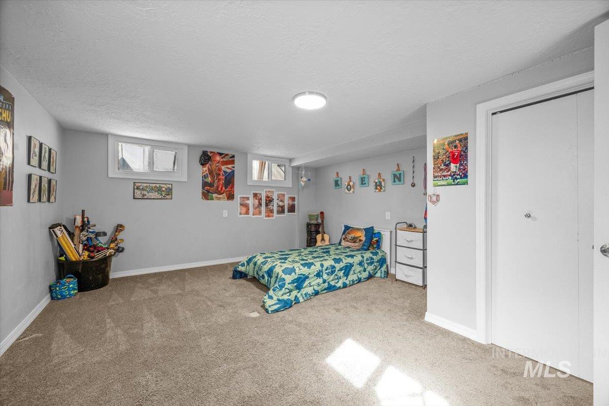 1802 S Kimball Ave, Caldwell, Idaho 83605, 4 Bedrooms, 2 Bathrooms, Residential For Sale, Price $440,000,MLS 98973050