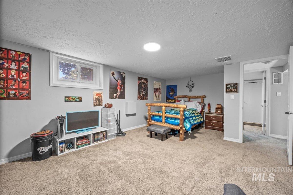 1802 S Kimball Ave, Caldwell, Idaho 83605, 4 Bedrooms, 2 Bathrooms, Residential For Sale, Price $440,000,MLS 98973050