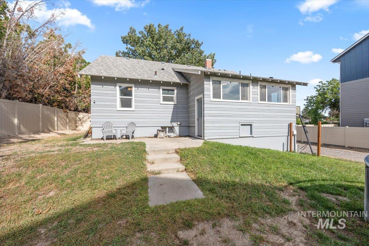 1802 S Kimball Ave, Caldwell, Idaho 83605, 4 Bedrooms, 2 Bathrooms, Residential For Sale, Price $440,000,MLS 98973050