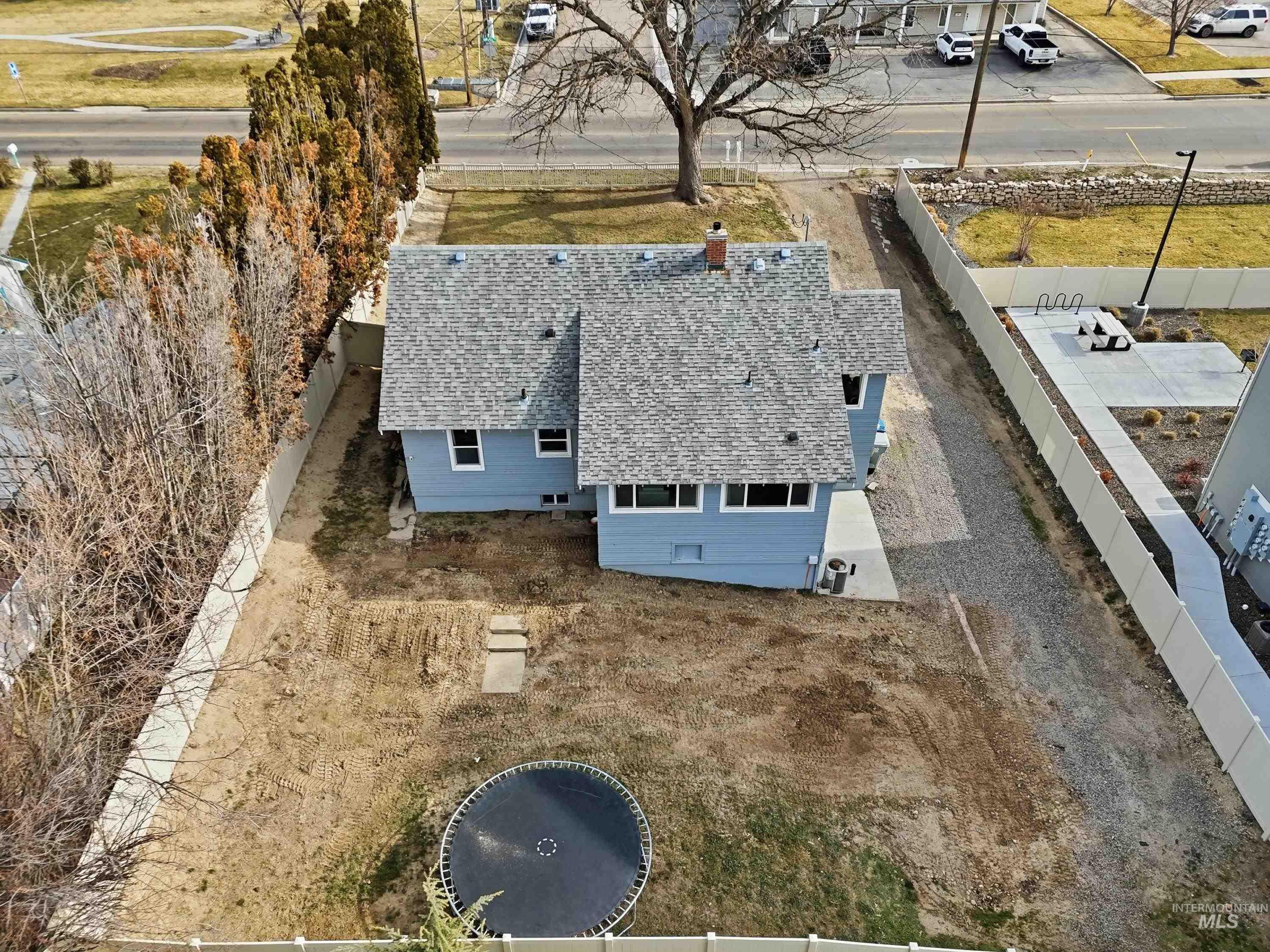 1802 S Kimball Ave, Caldwell, Idaho 83605, 4 Bedrooms, 2 Bathrooms, Residential For Sale, Price $440,000,MLS 98973050