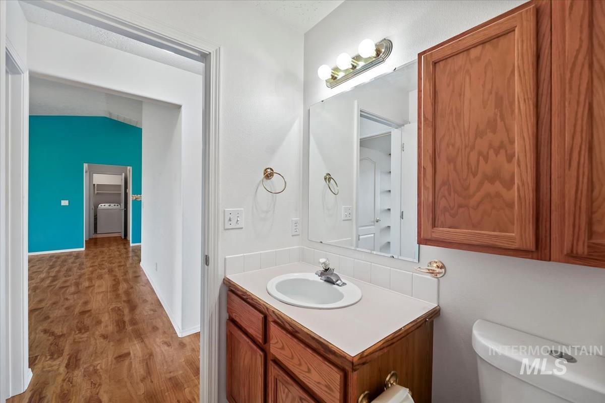 3413 Saraset Cir, Caldwell, Idaho 83605, 3 Bedrooms, 2 Bathrooms, Residential For Sale, Price $329,900,MLS 98973051