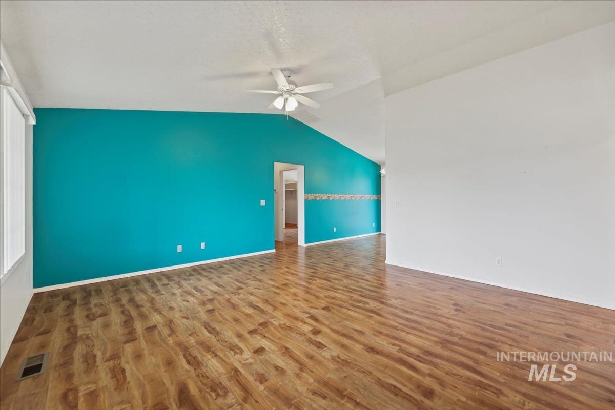 3413 Saraset Cir, Caldwell, Idaho 83605, 3 Bedrooms, 2 Bathrooms, Residential For Sale, Price $329,900,MLS 98973051