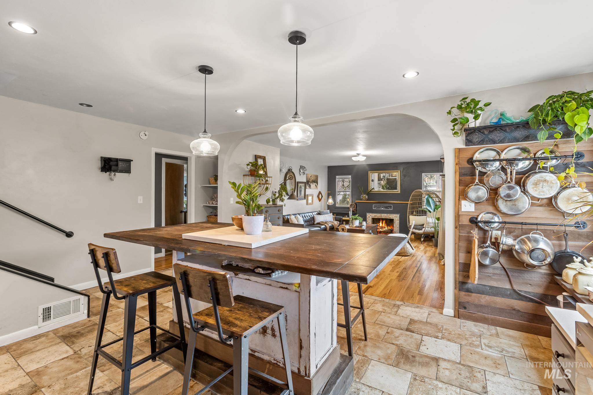 3203 N Treasure Dr, Boise, Idaho 83703, 5 Bedrooms, 2 Bathrooms, Residential For Sale, Price $725,000,MLS 98973052