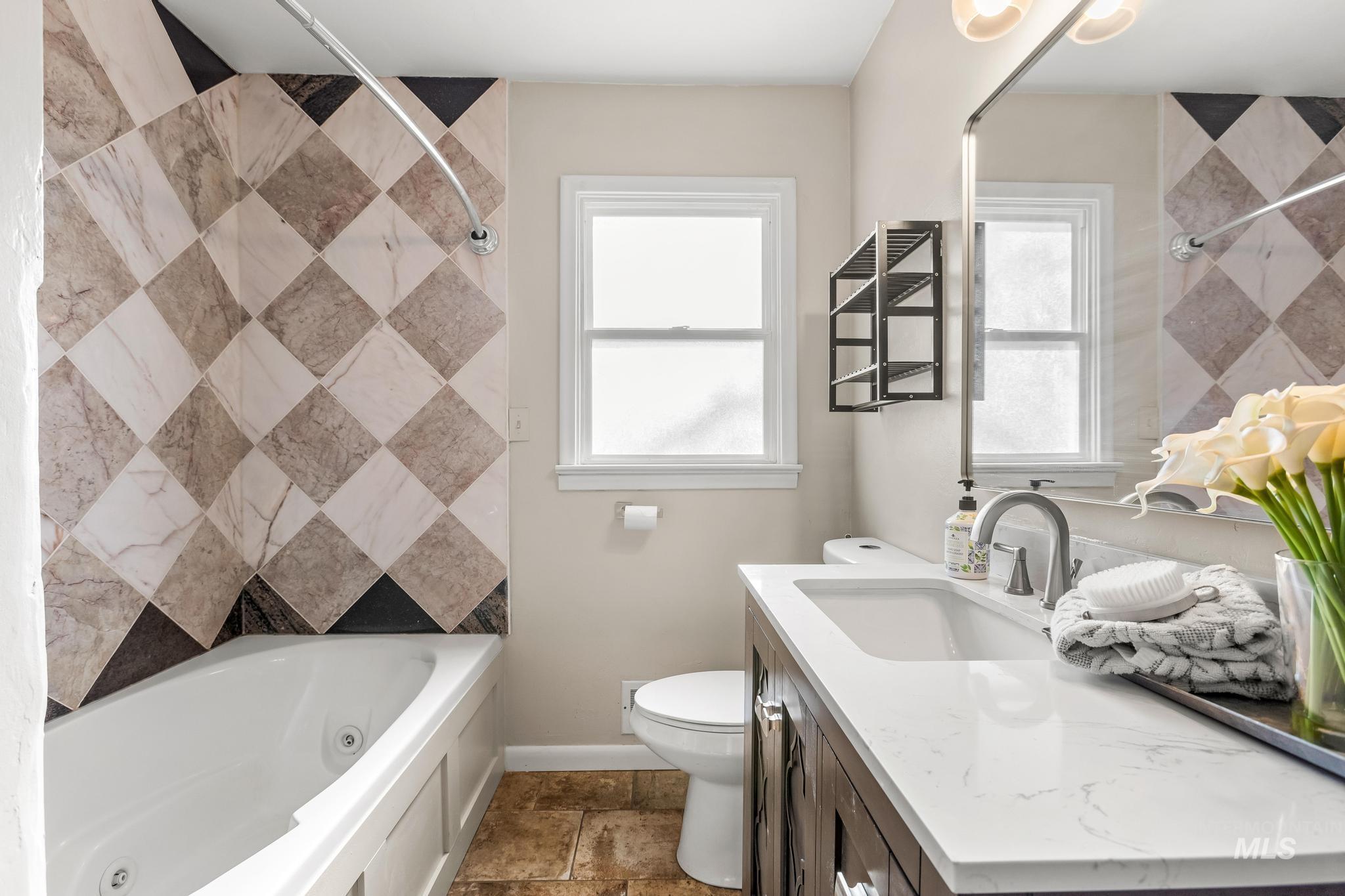 3203 N Treasure Dr, Boise, Idaho 83703, 5 Bedrooms, 2 Bathrooms, Residential For Sale, Price $725,000,MLS 98973052