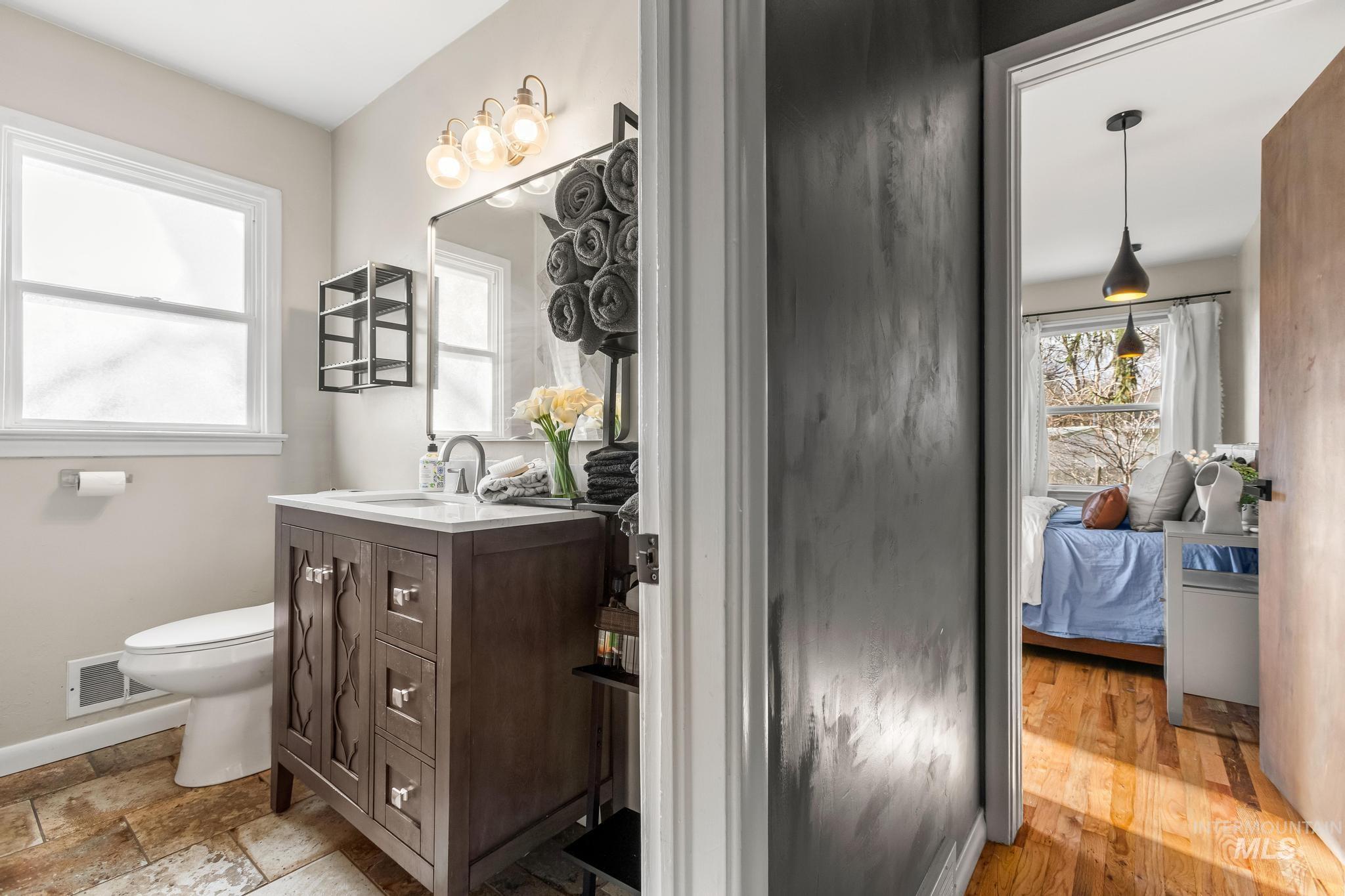 3203 N Treasure Dr, Boise, Idaho 83703, 5 Bedrooms, 2 Bathrooms, Residential For Sale, Price $725,000,MLS 98973052