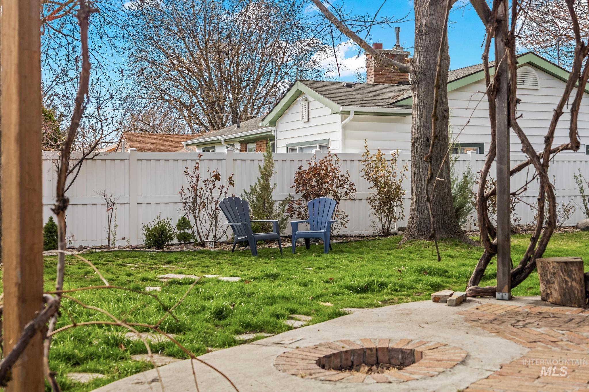 3203 N Treasure Dr, Boise, Idaho 83703, 5 Bedrooms, 2 Bathrooms, Residential For Sale, Price $725,000,MLS 98973052