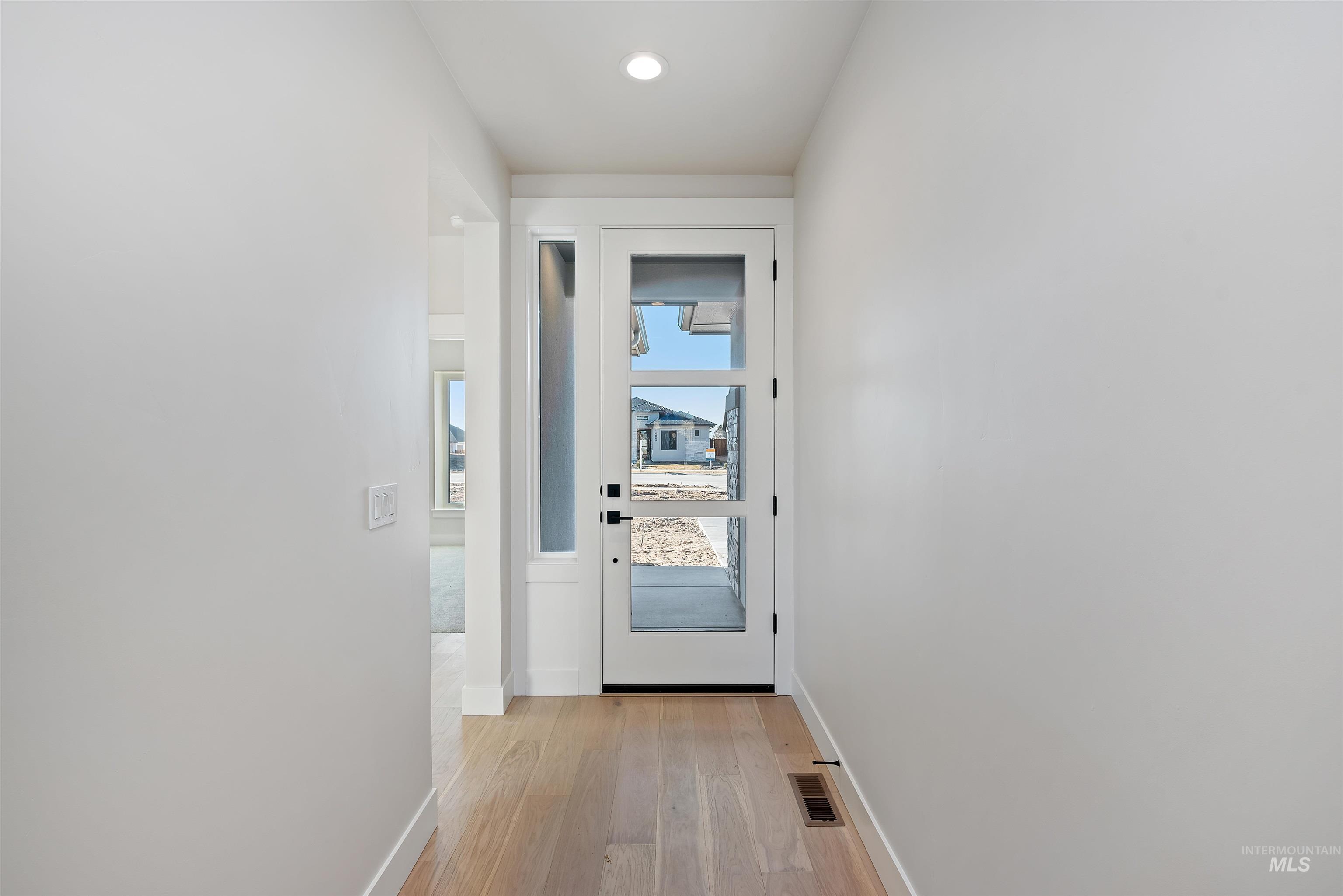 10872 W Barnbougle, Kuna, Idaho 83634, 3 Bedrooms, 2.5 Bathrooms, Residential For Sale, Price $634,880,MLS 98973053