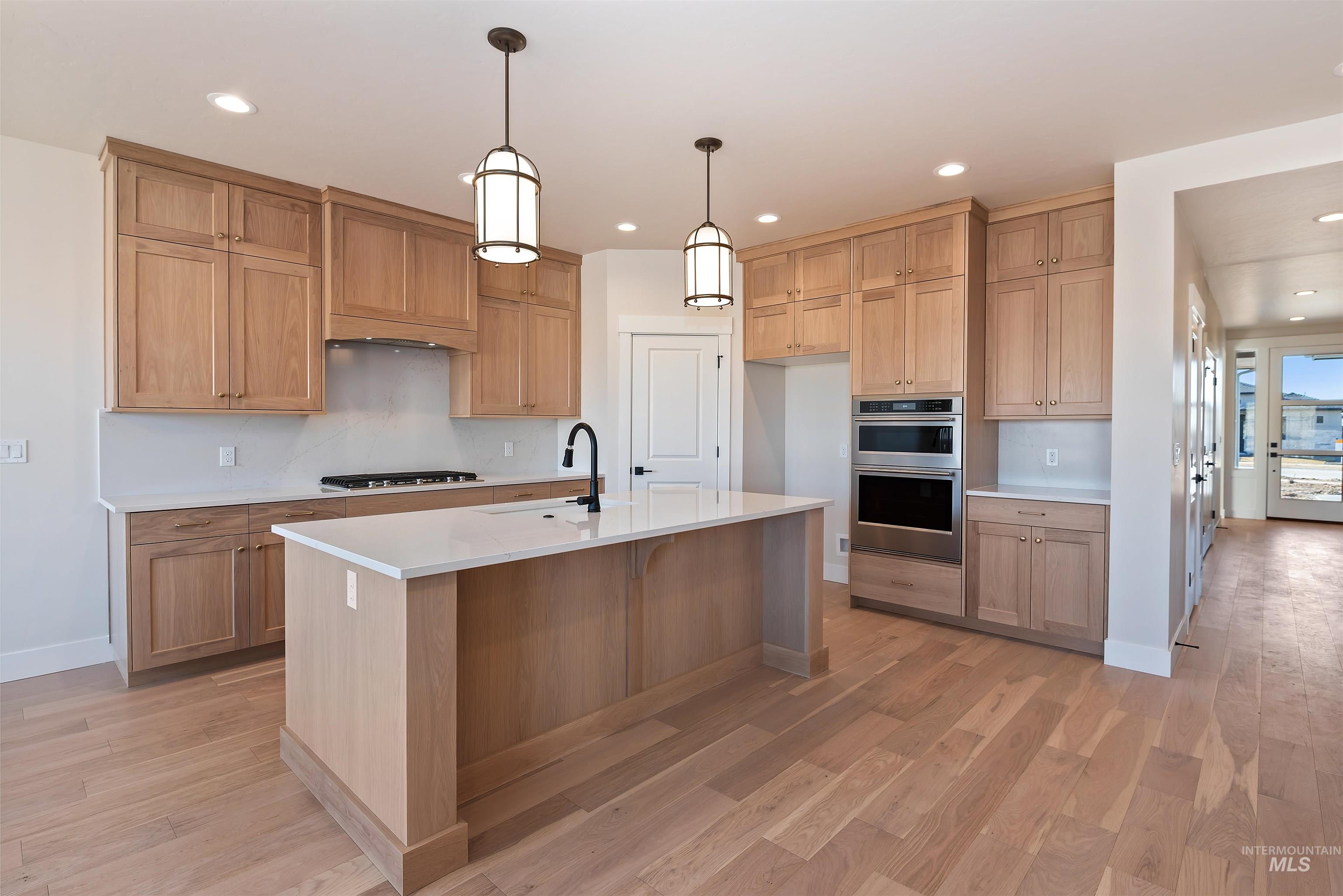 10872 W Barnbougle, Kuna, Idaho 83634, 3 Bedrooms, 2.5 Bathrooms, Residential For Sale, Price $634,880,MLS 98973053