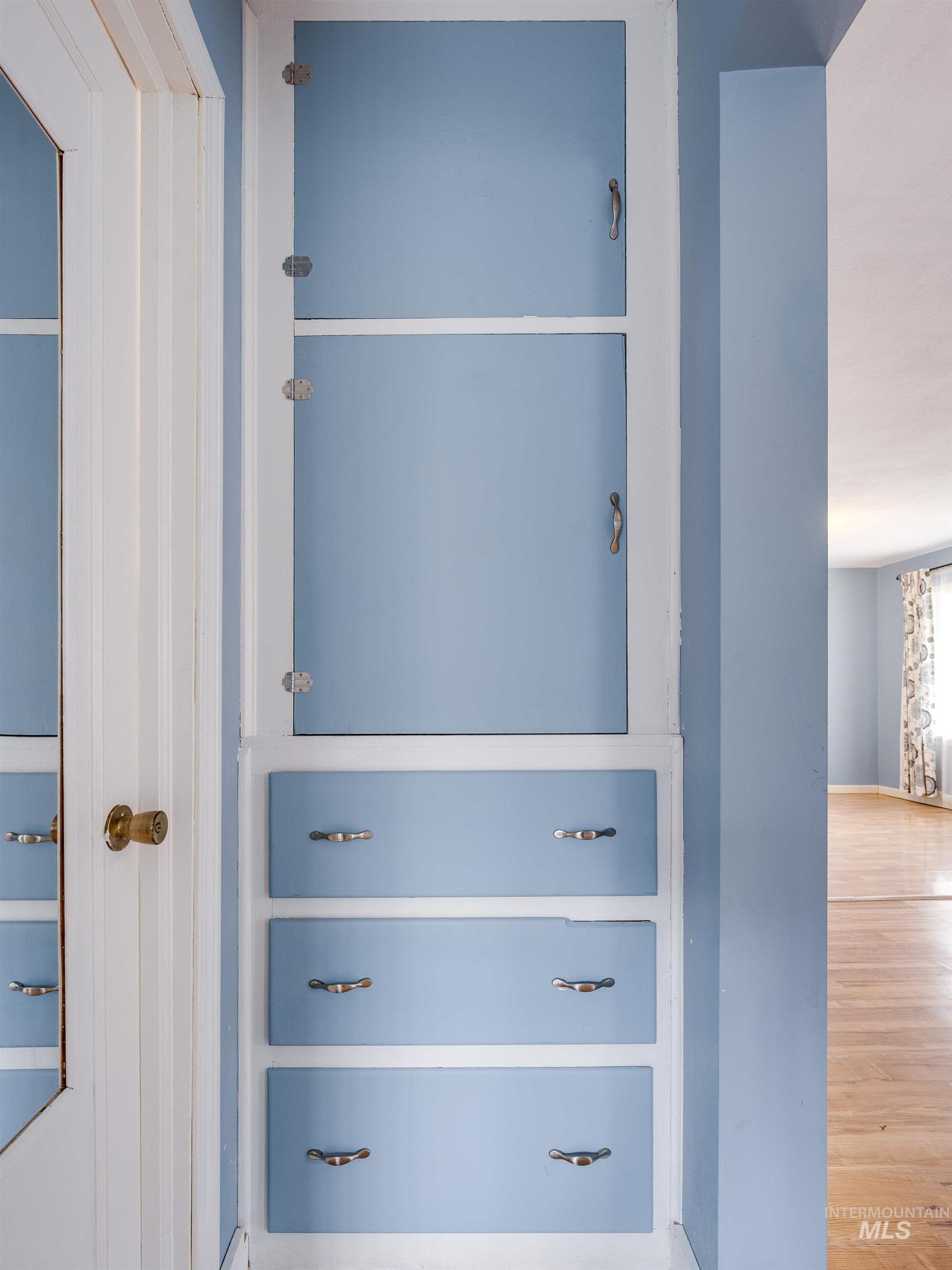 421 E 8th, Moscow, Idaho 83843, 3 Bedrooms, 2 Bathrooms, Residential For Sale, Price $329,000,MLS 98973055